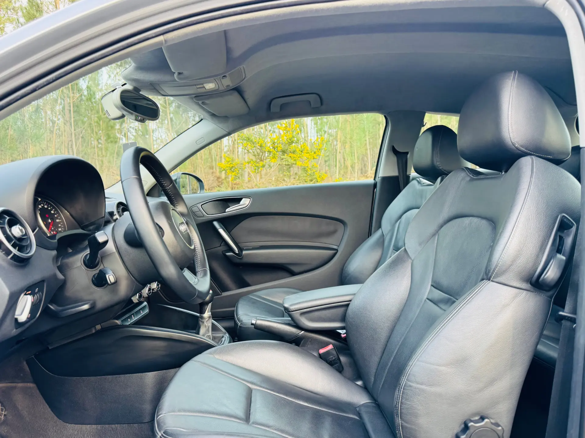 Audi A1 1.6 TDI S-line 18