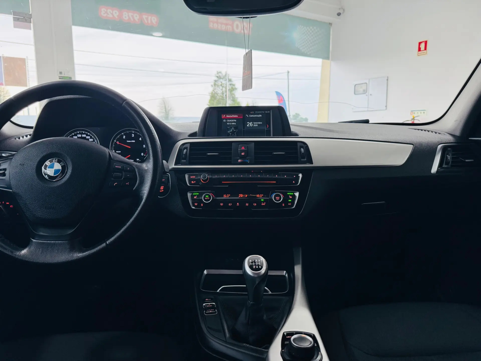 BMW 116 d EfficientDynamics Edition 27