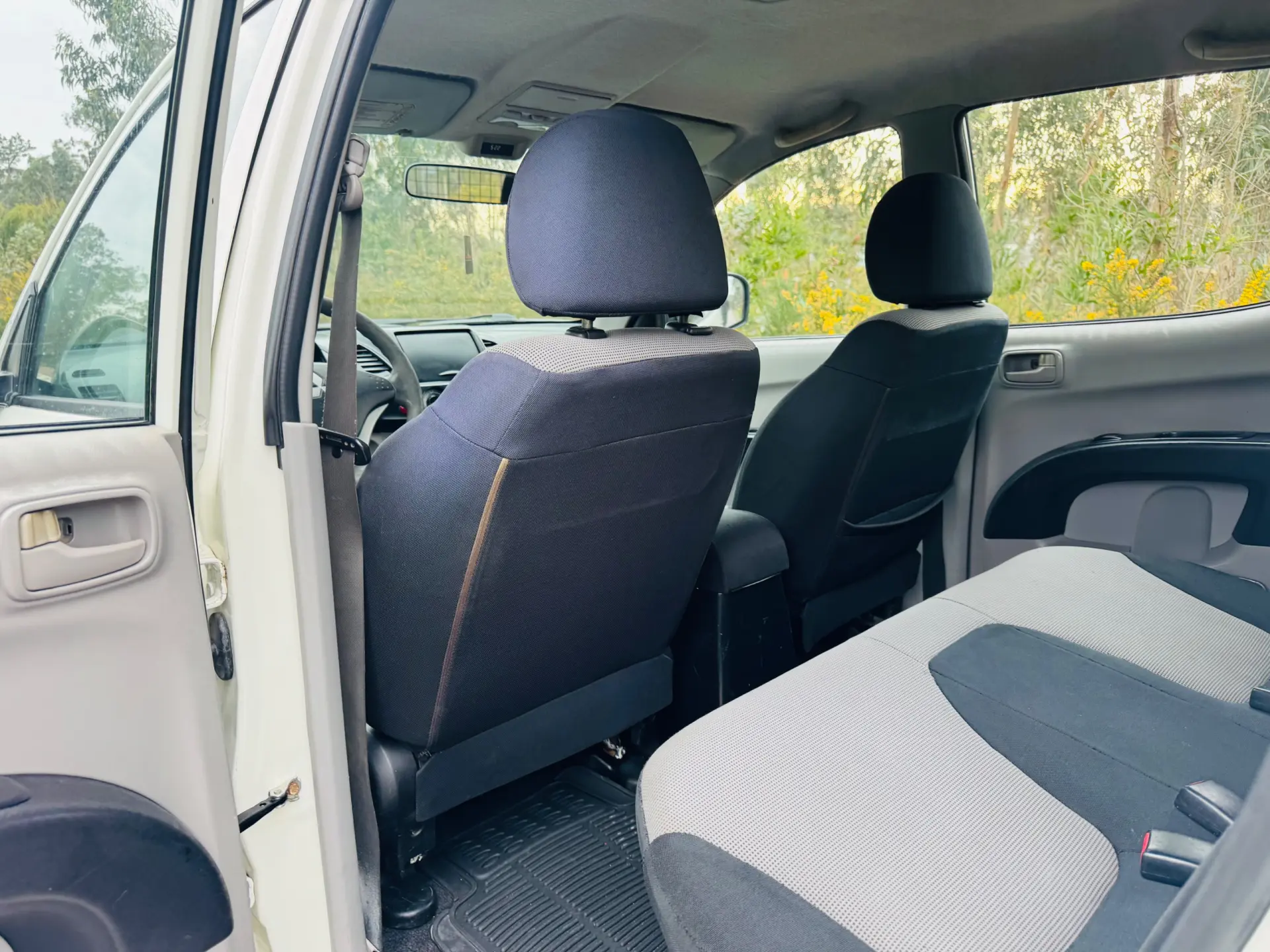 Mitsubishi L200 2.5 DI-D CD Intense AC/JLL 27