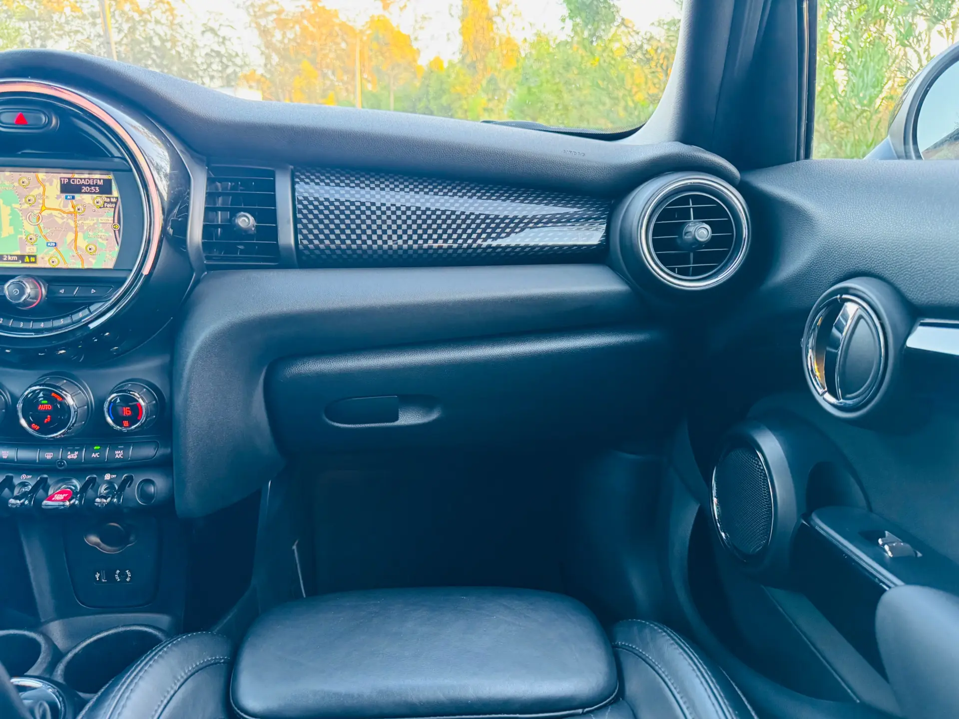 MINI 5 Portas Cooper S 39
