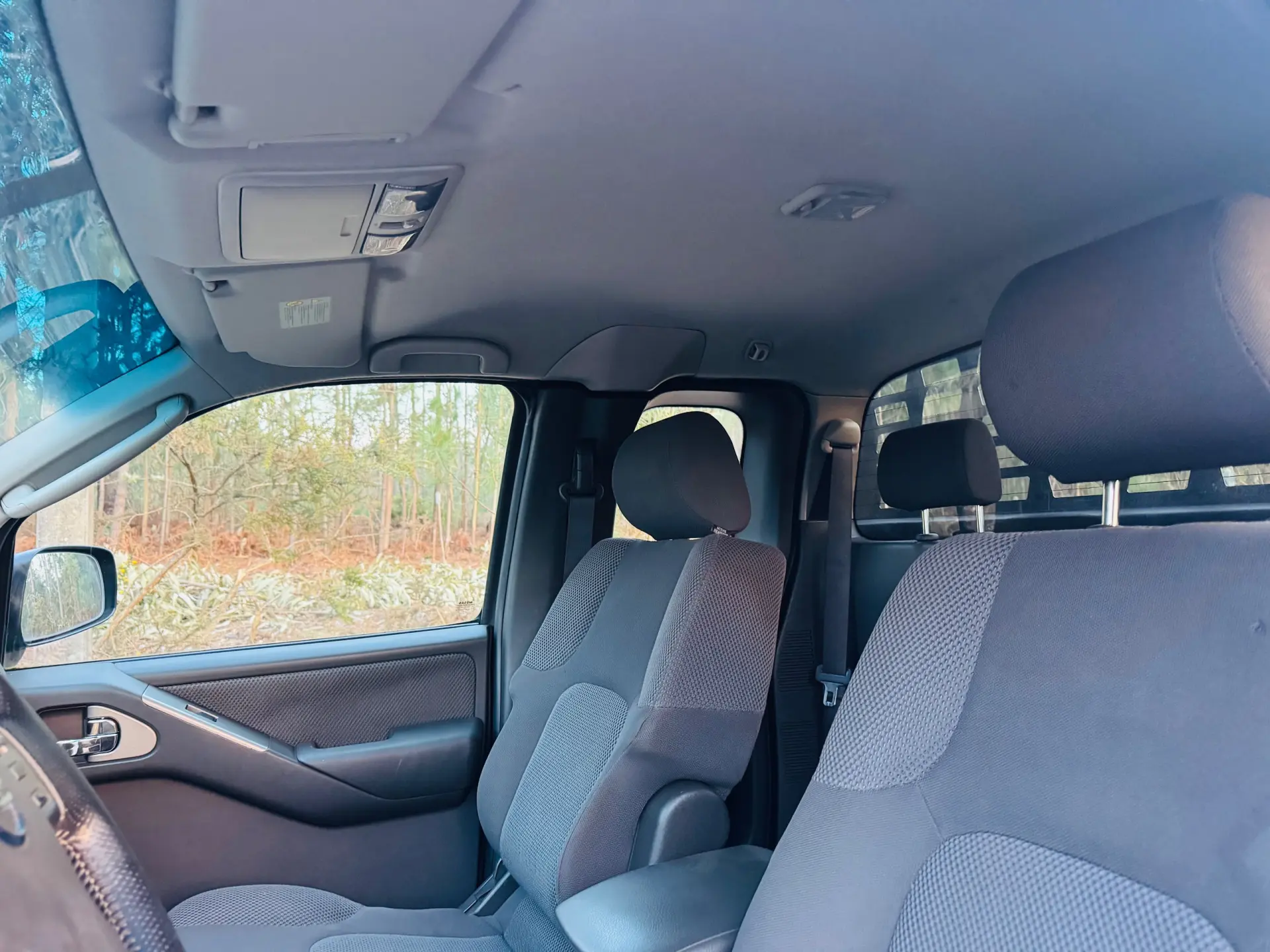 Nissan Navara 2.5 dCi CD SE Eastpak 29