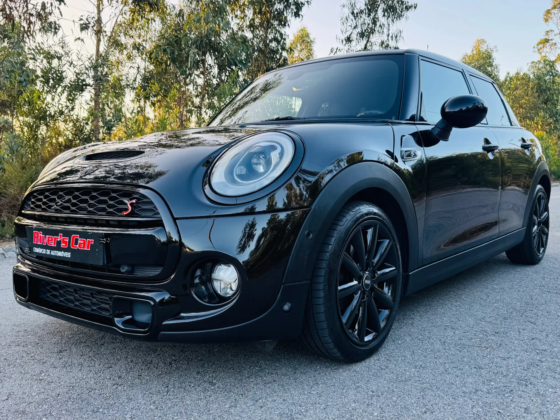 MINI 5 Portas Cooper S 1