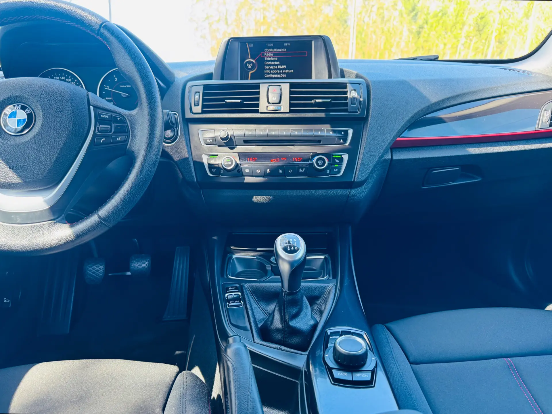 BMW 116 d EfficientDynamics Edition Sport Line 32