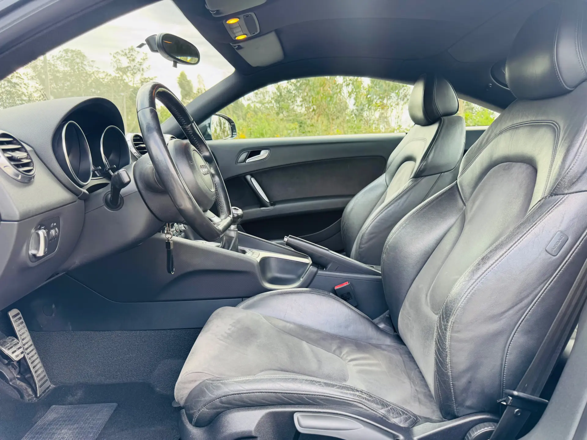 Audi TT Coupé 2.0 TDI quattro S-line 16