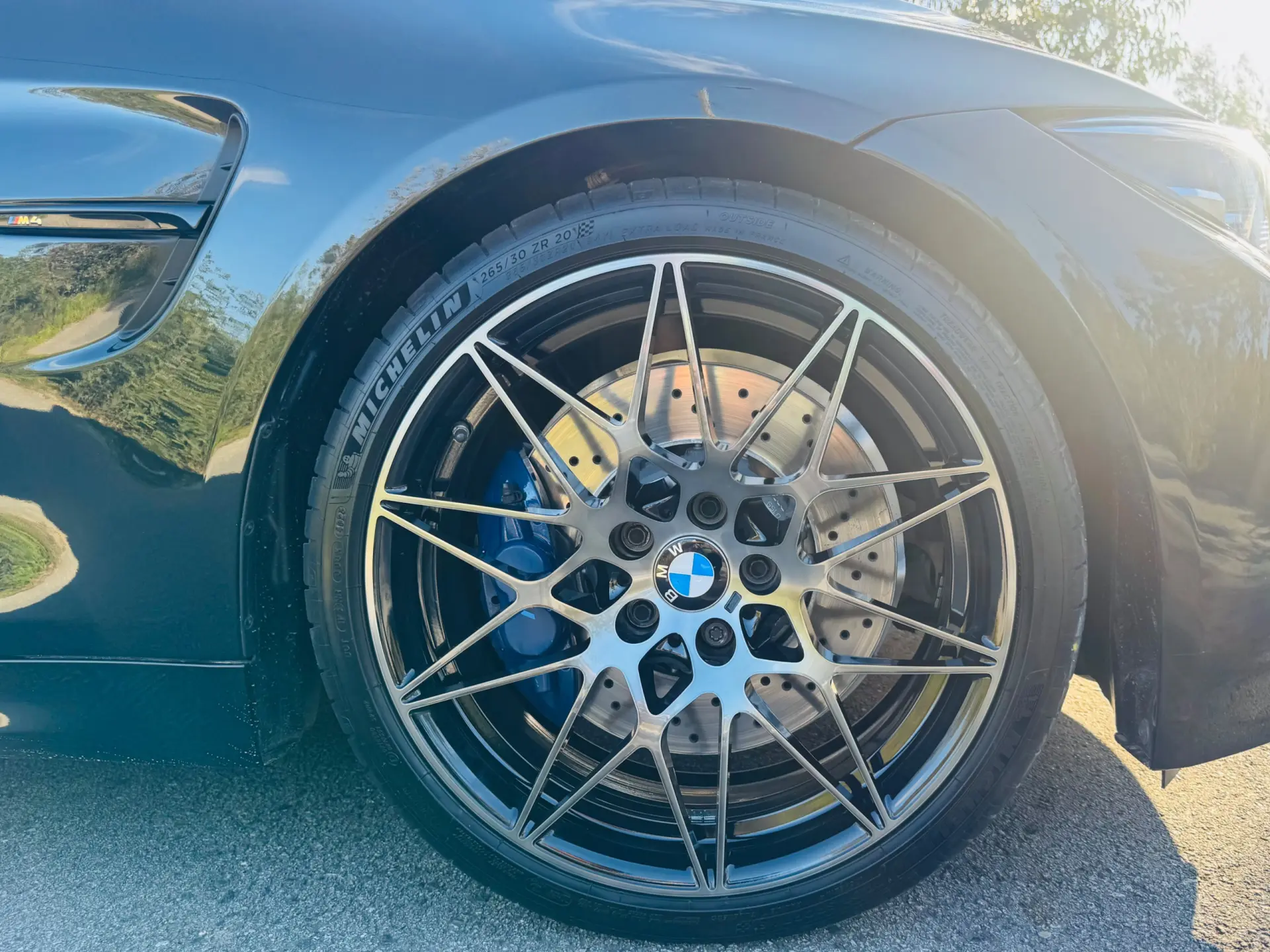 BMW M4 DKG Competition 9