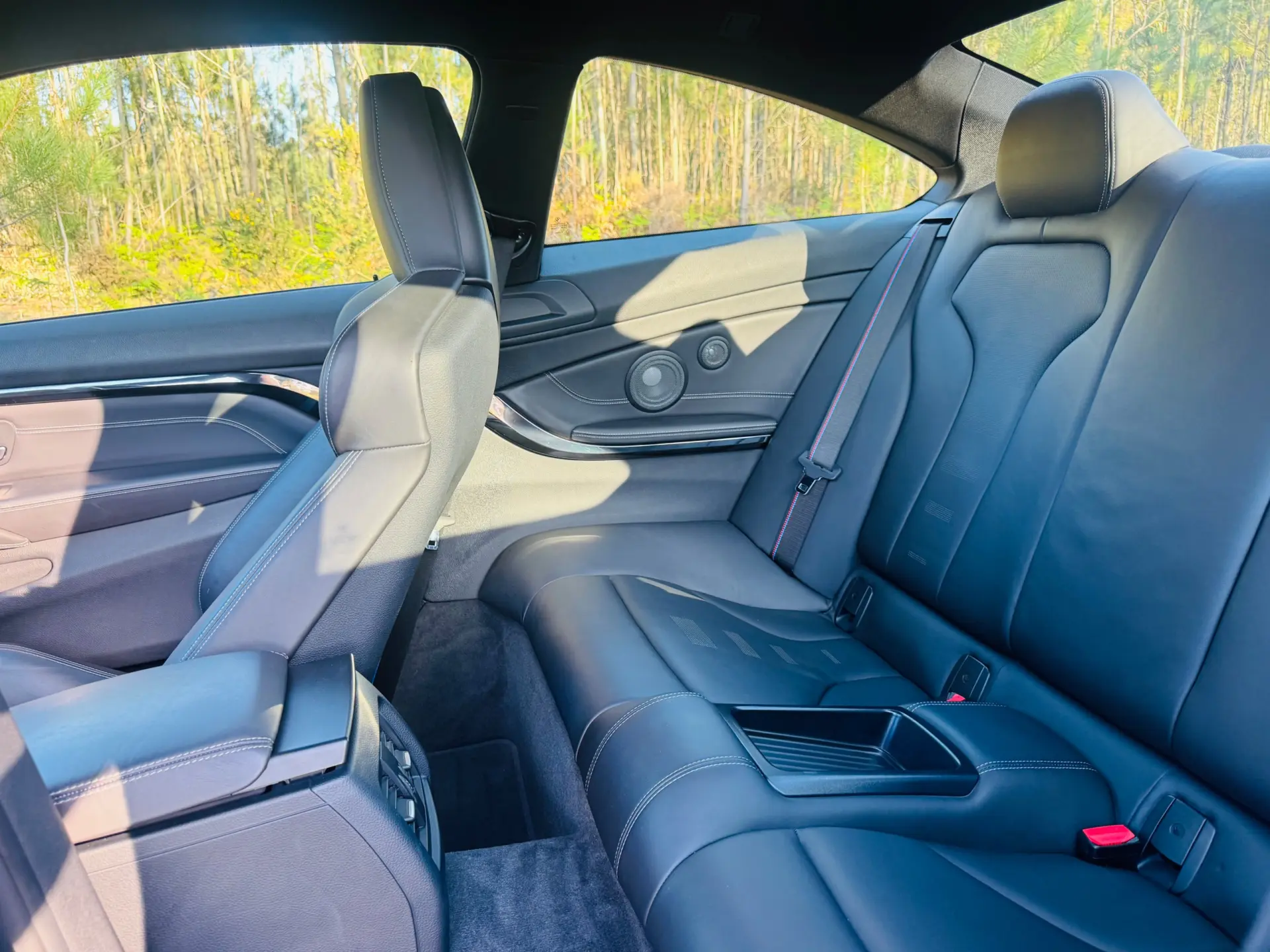 BMW M4 DKG Competition 43