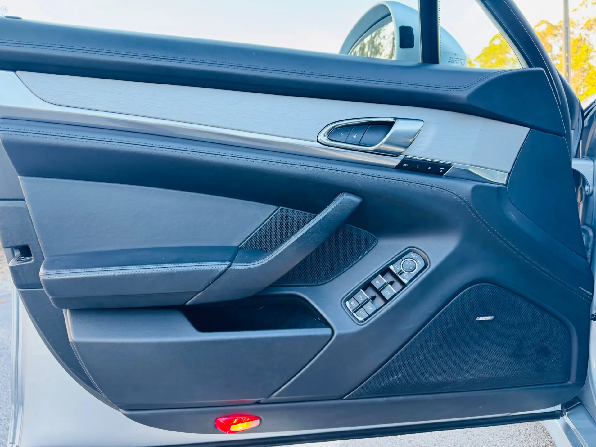 Porsche Panamera Platinum Edition 15