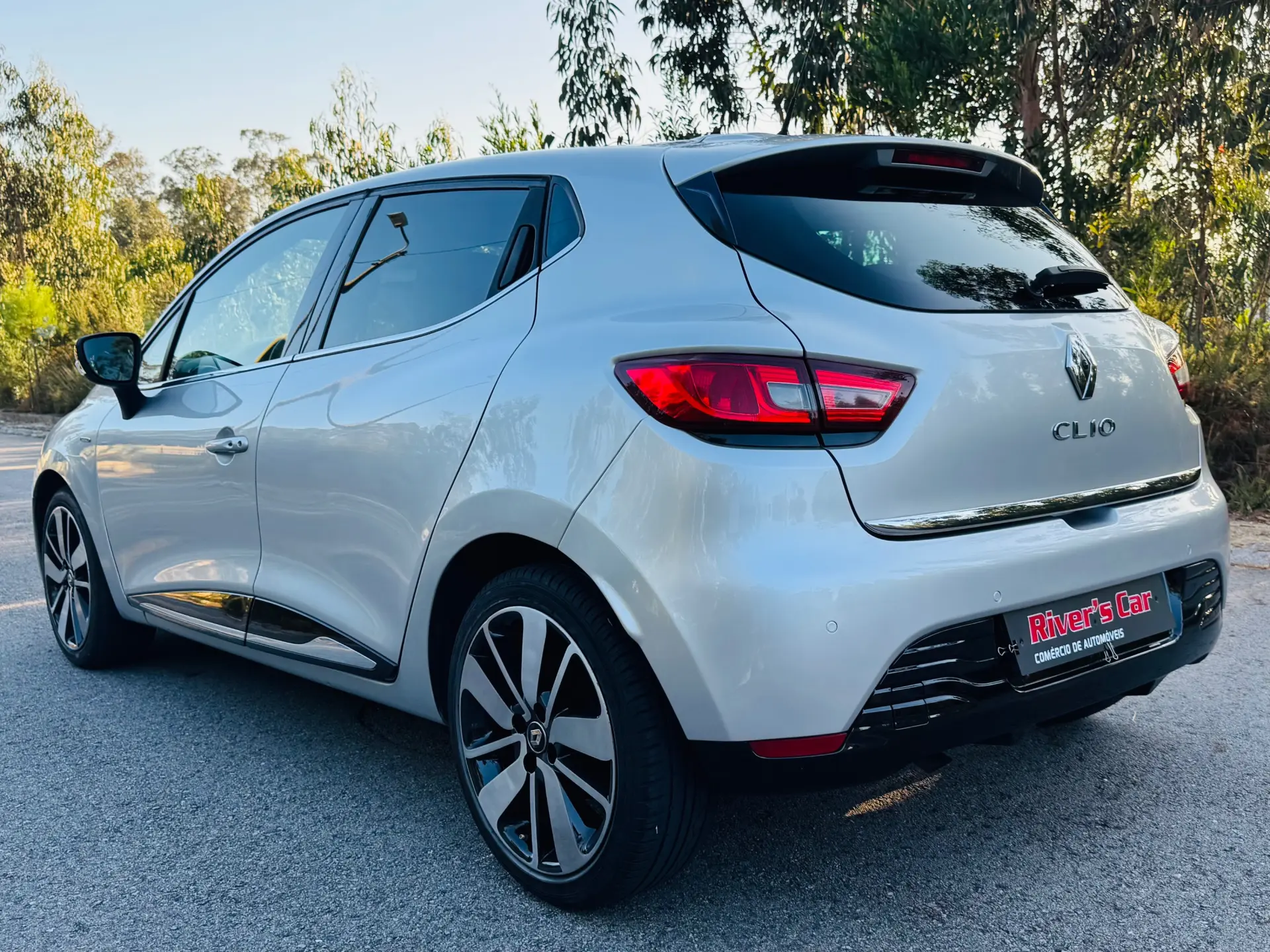 Renault Clio dCi 90 Limited 13