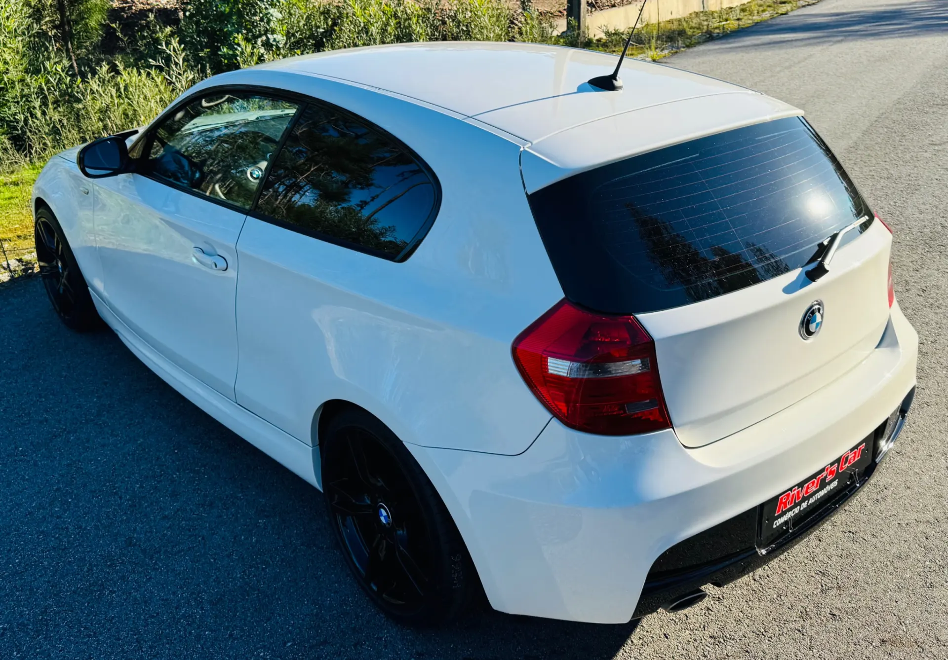 BMW 118 d Pack M 14