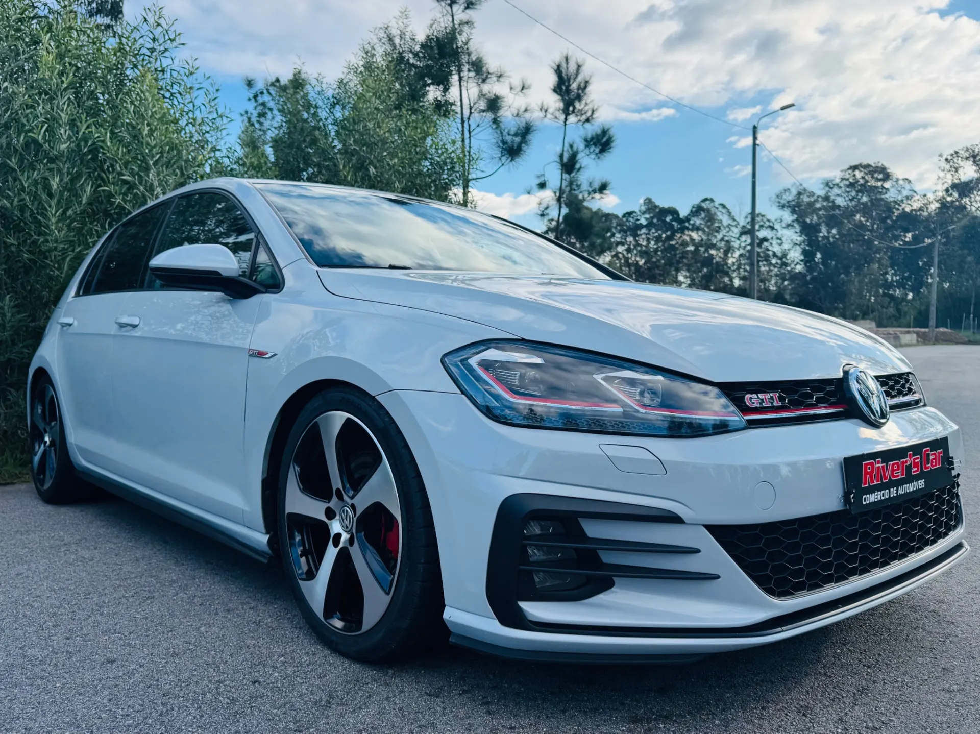 Volkswagen Golf 2.0 TSi GTi DSG Performance 8