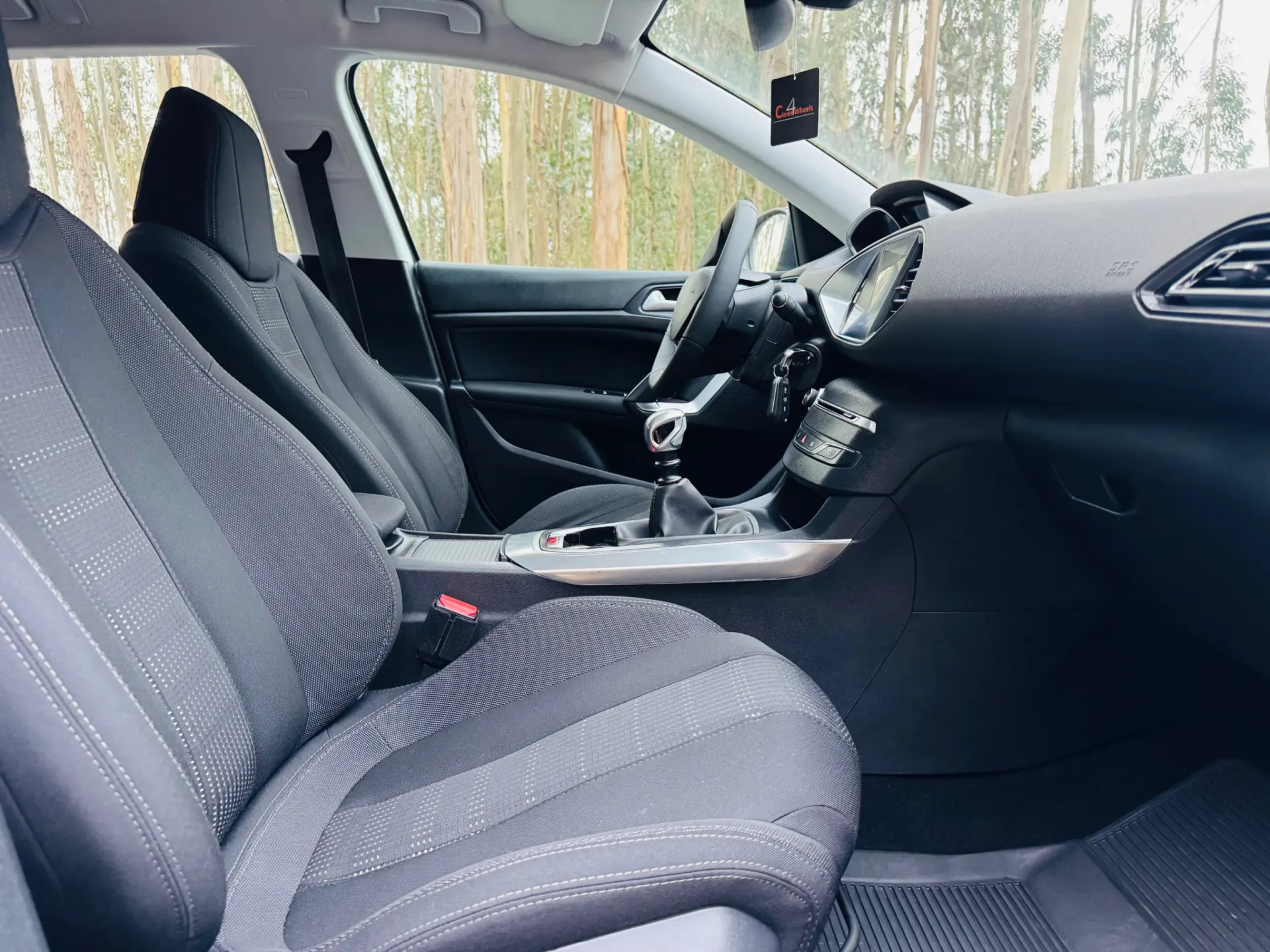 Peugeot 308 SW 1.6 BlueHDi Allure J17 33