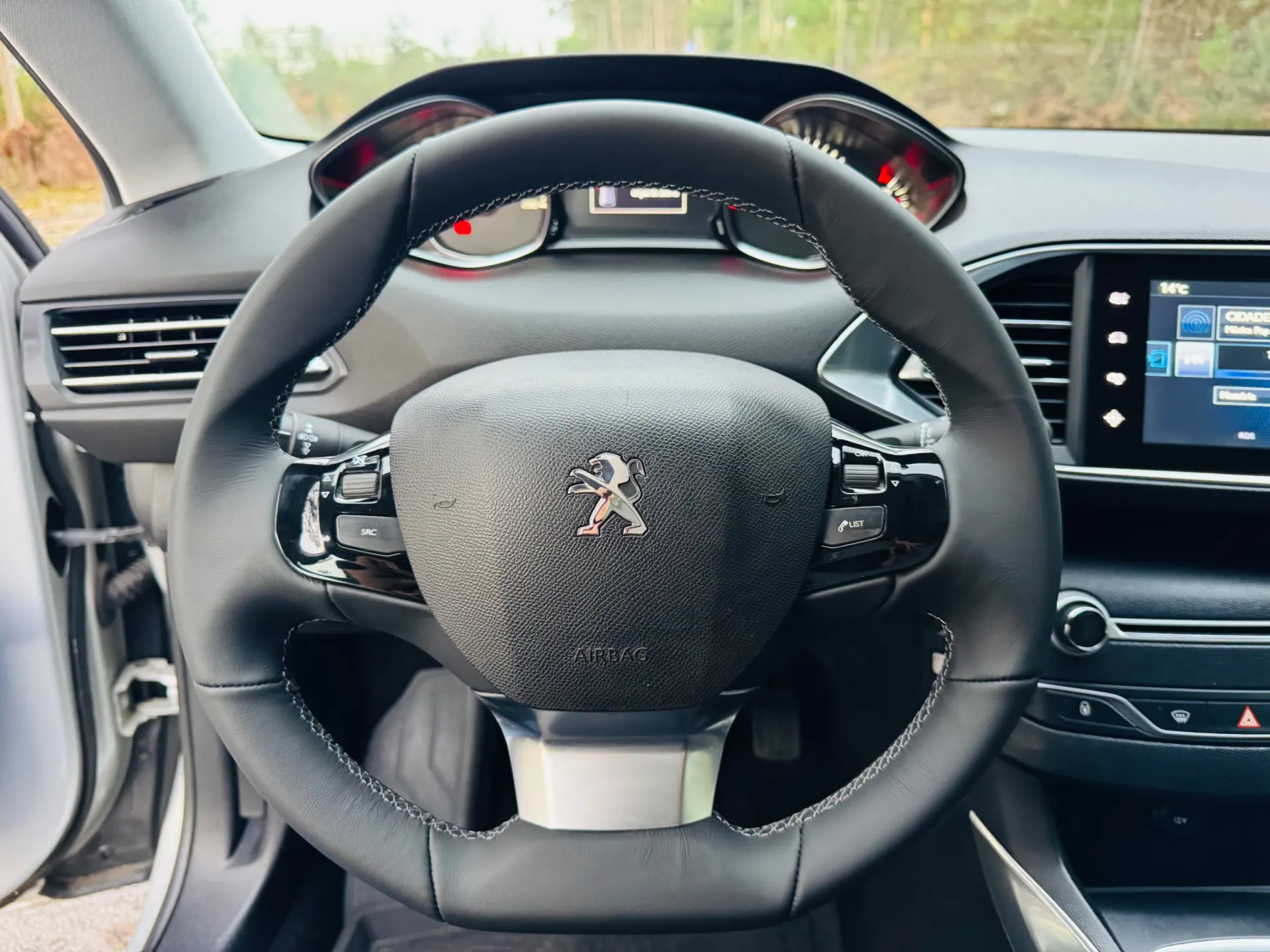 Peugeot 308 SW 1.6 BlueHDi Allure J17 22