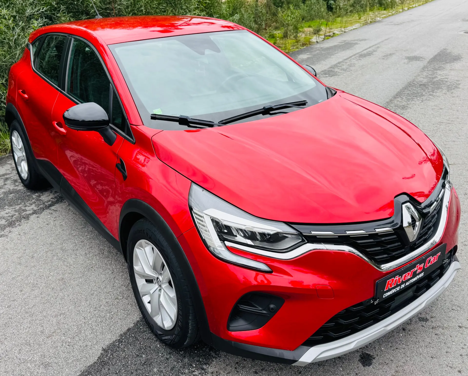 Renault Captur 1.0 TCe Intens Bi-Fuel 9