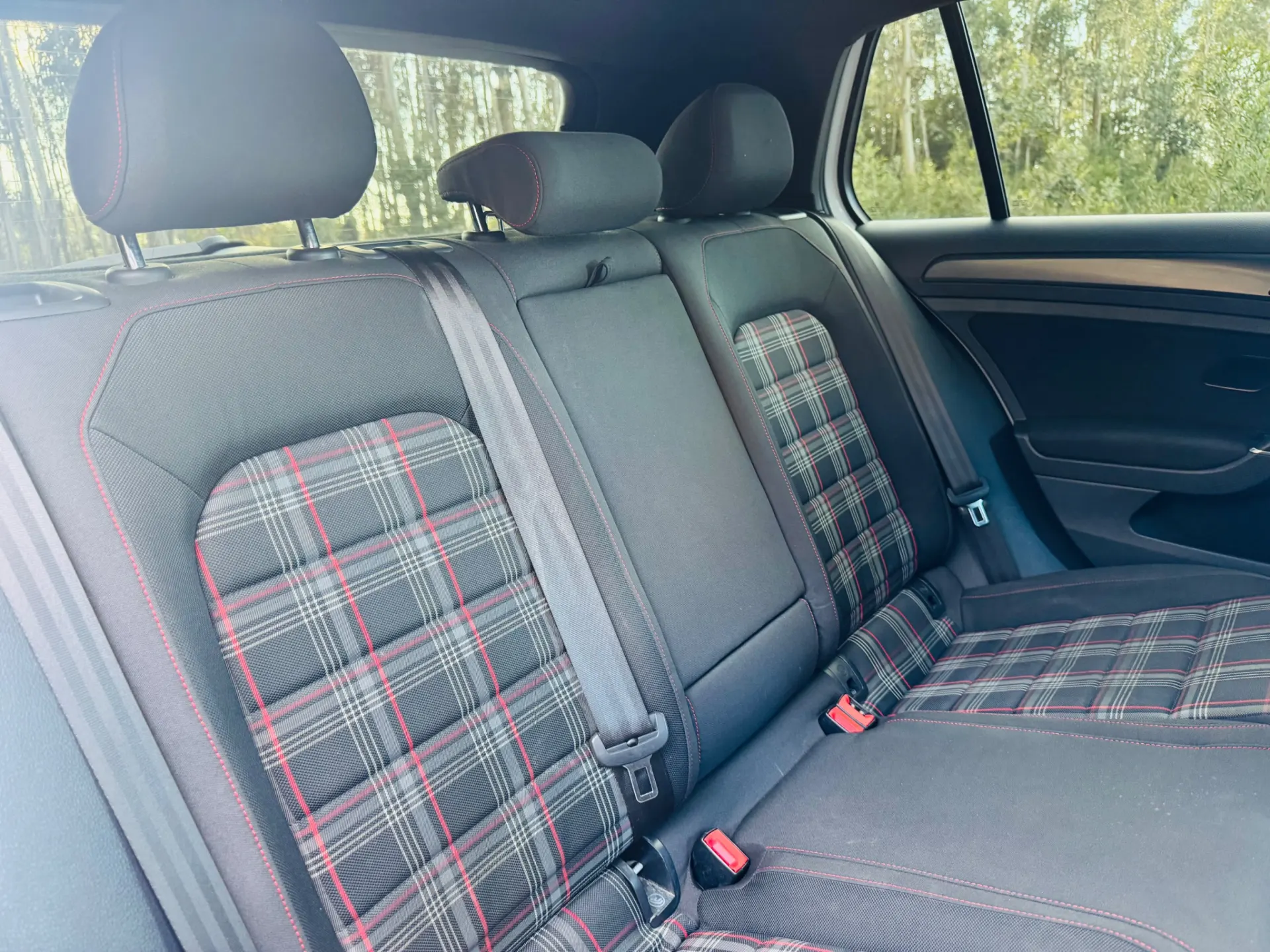 Volkswagen Golf 2.0 TSi GTi DSG Performance 44