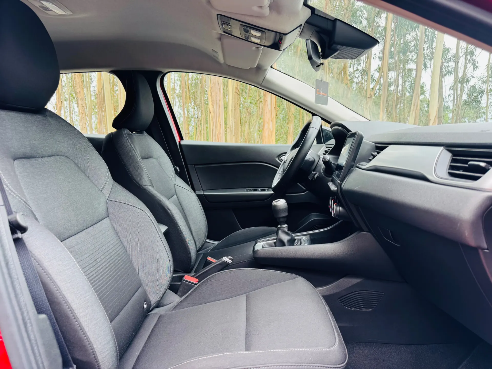 Renault Captur 1.0 TCe Intens Bi-Fuel 43