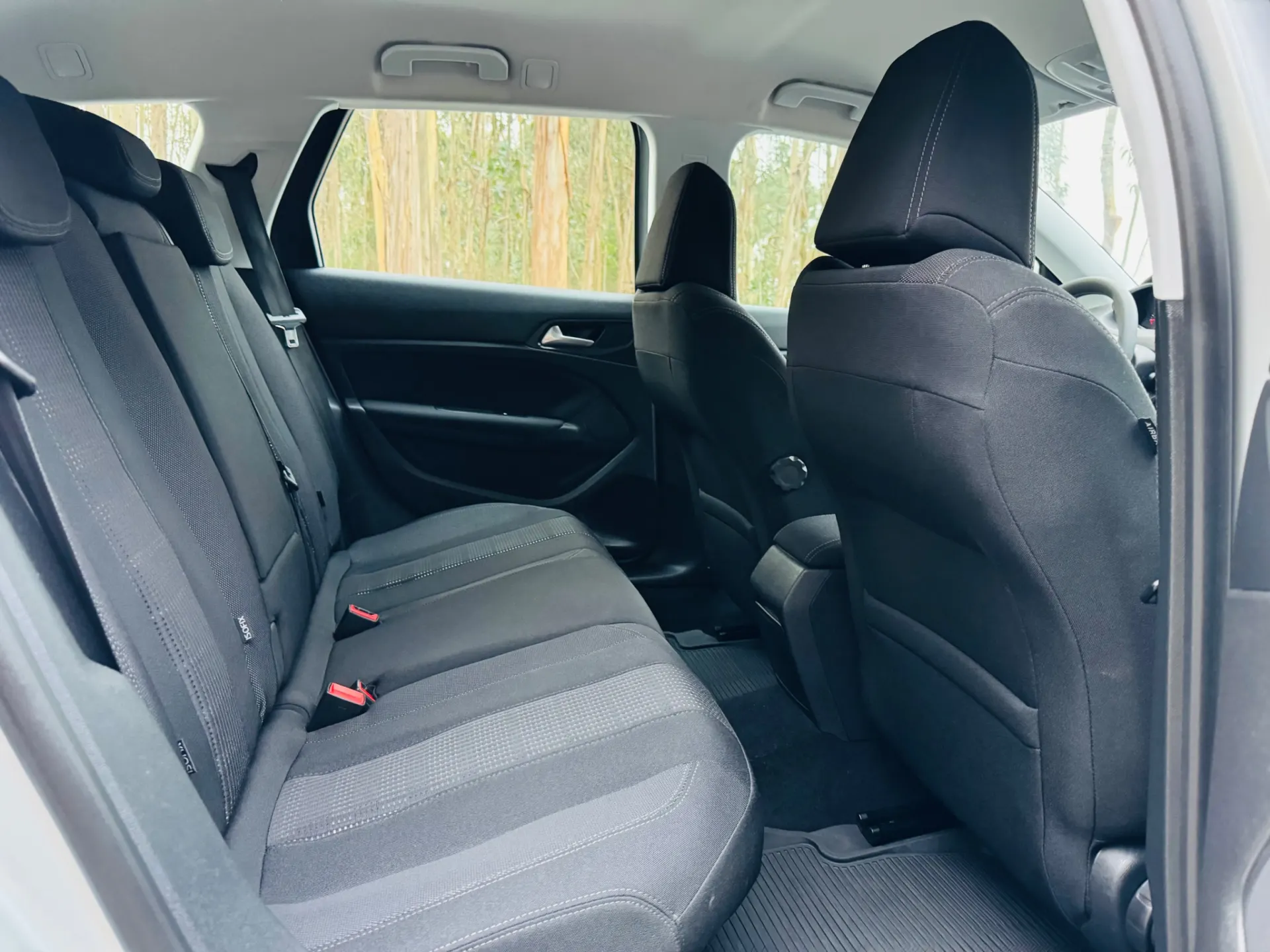 Peugeot 308 SW 1.6 BlueHDi Allure J17 42