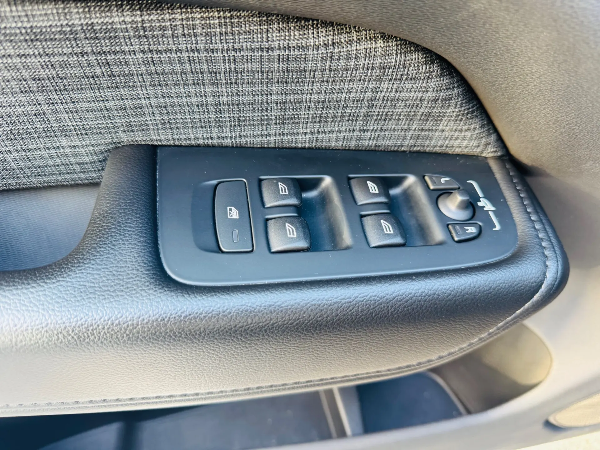 Volvo XC 60 2.0 B4 Inscription Geartronic 20