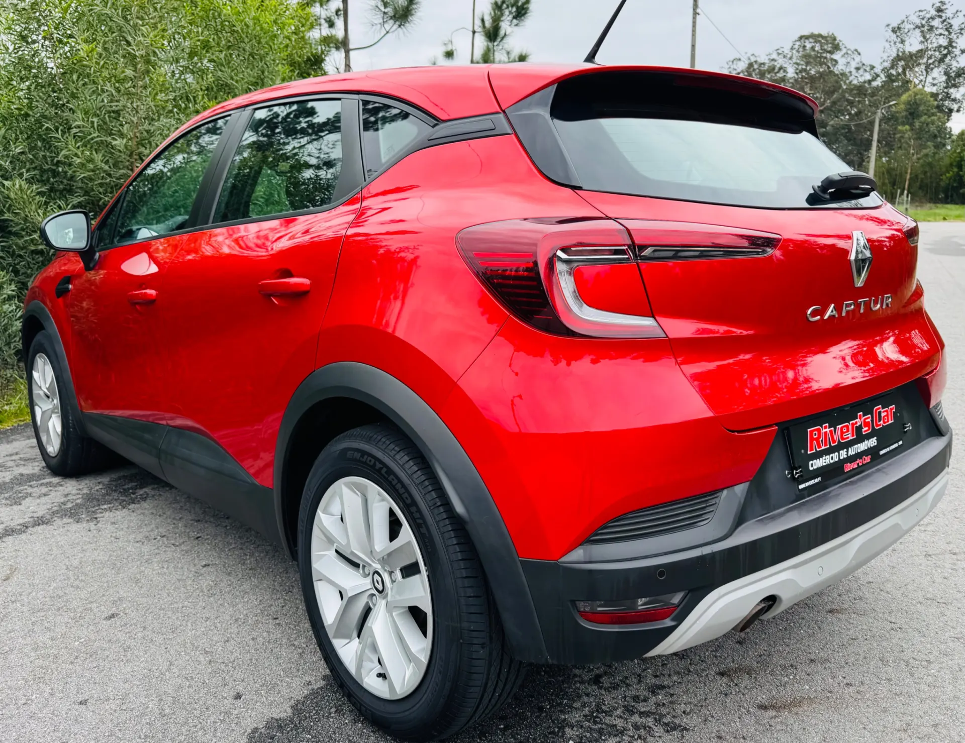 Renault Captur 1.0 TCe Intens Bi-Fuel 18