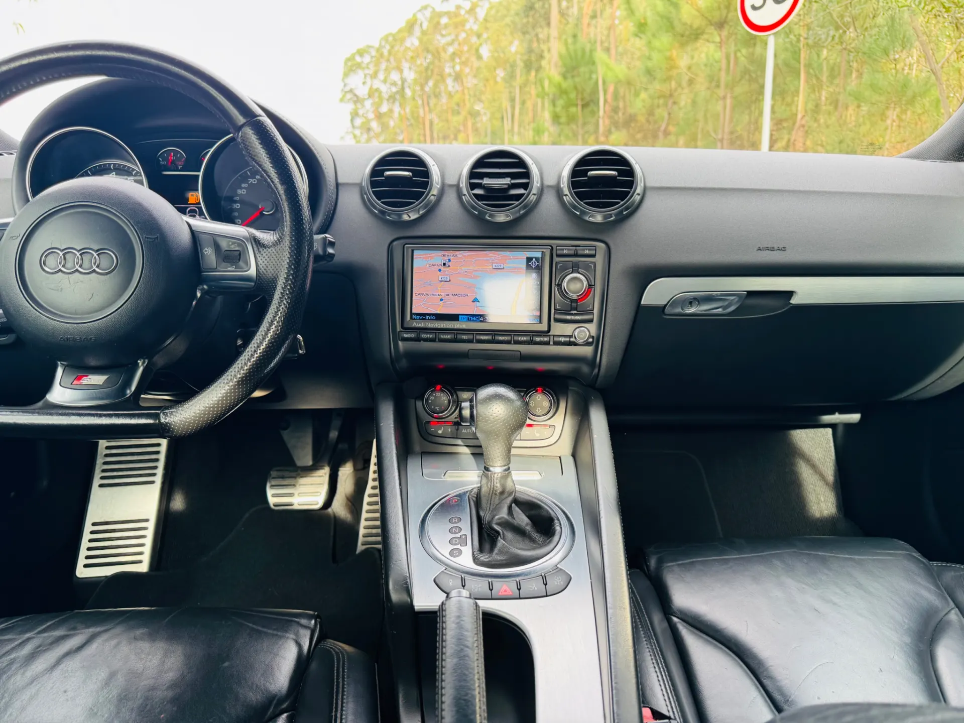 Audi TT Coupé 2.0 TFSI S-line S tronic 33