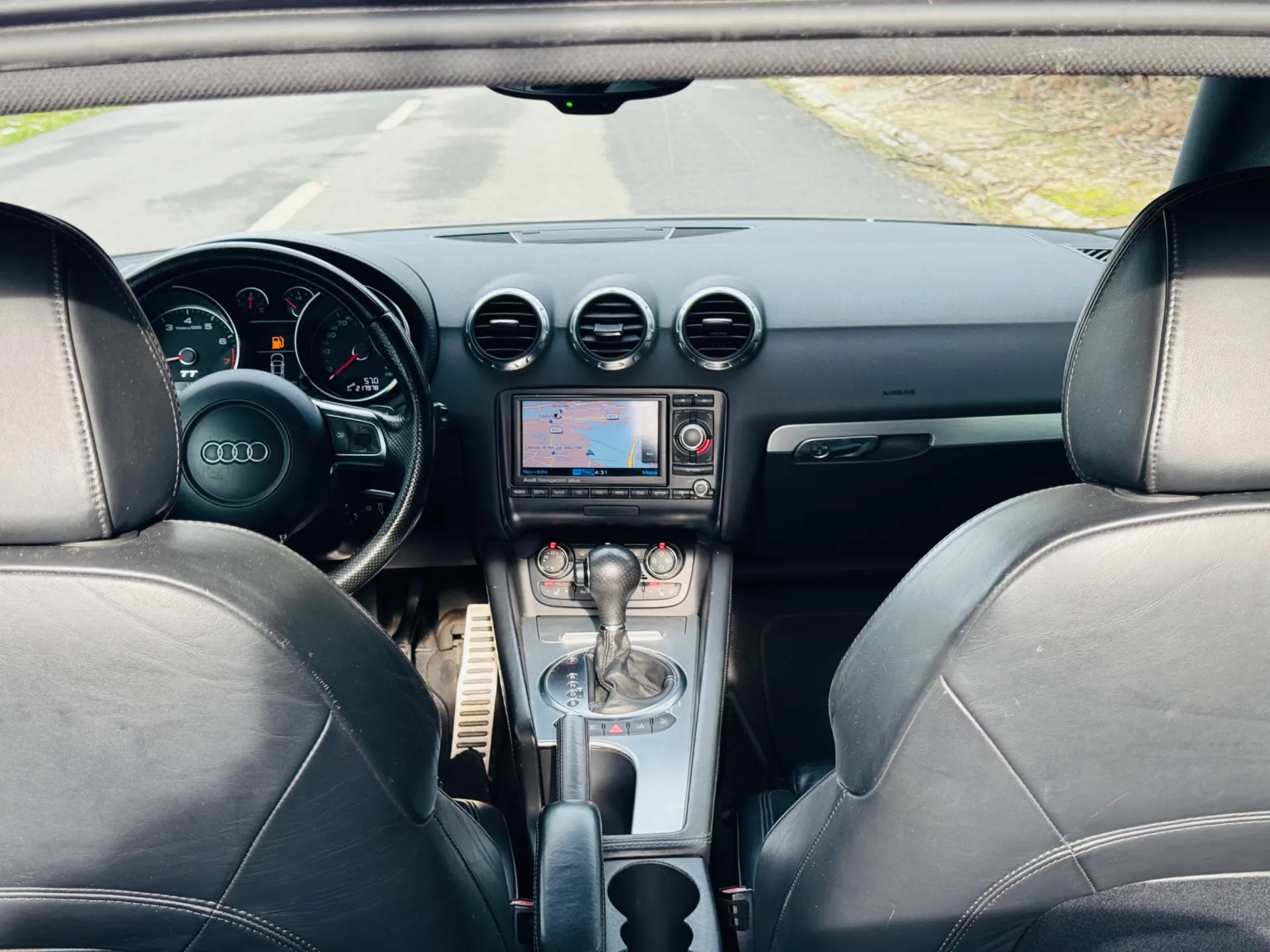 Audi TT Coupé 2.0 TFSI S-line S tronic 39