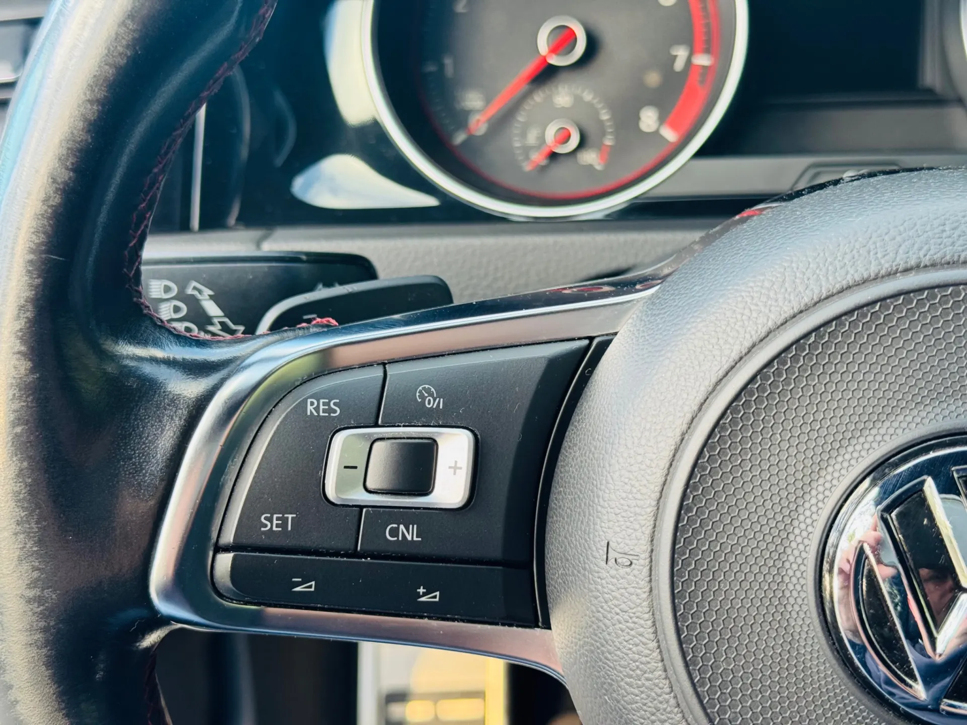 Volkswagen Golf 2.0 TSi GTi DSG Performance 25