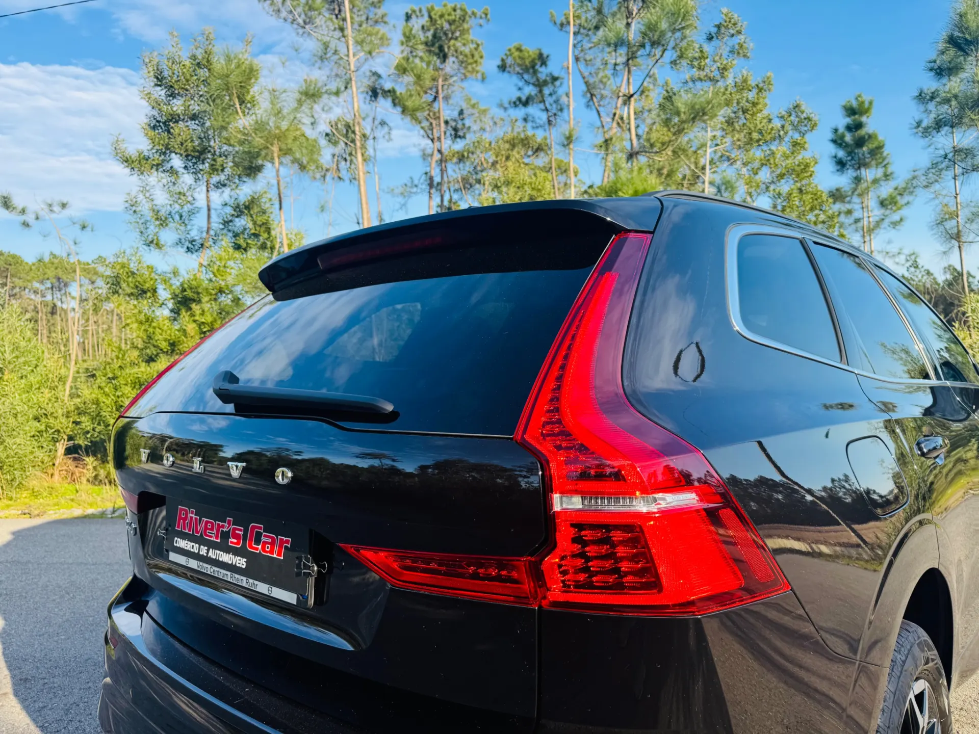 Volvo XC 60 2.0 B4 Inscription Geartronic 14