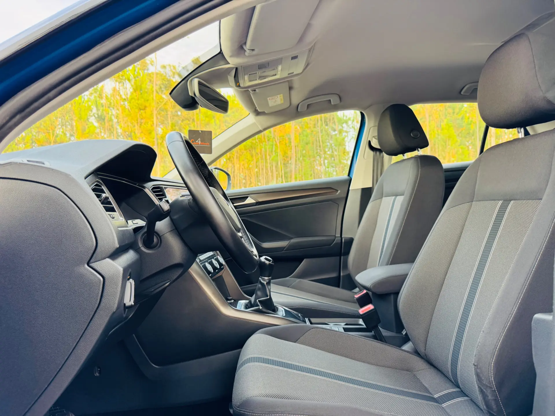 Volkswagen T-Roc 1.0 TSI Style 17