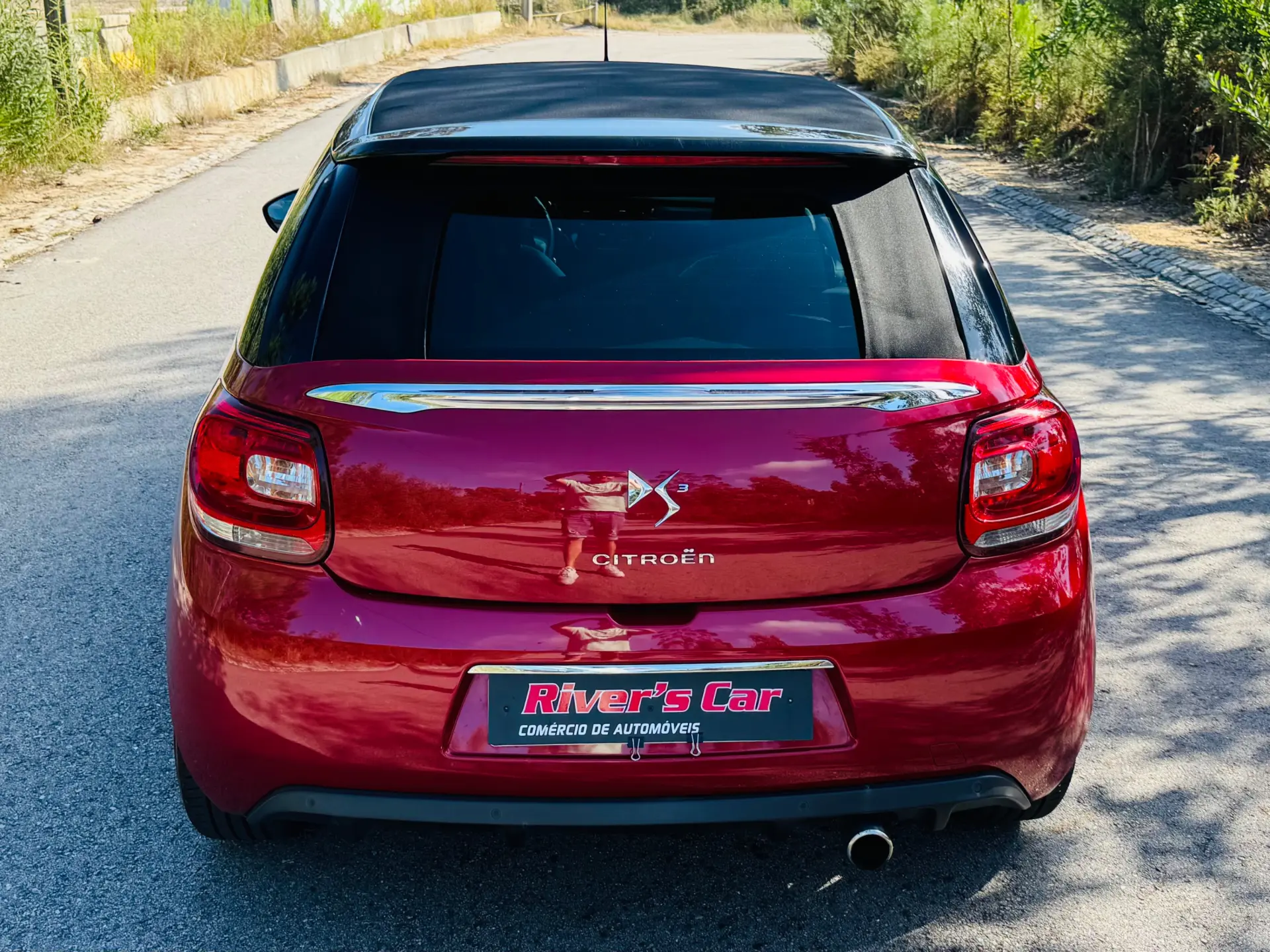 Citroen DS3 Cabrio 1.2 VTi So Chic 11