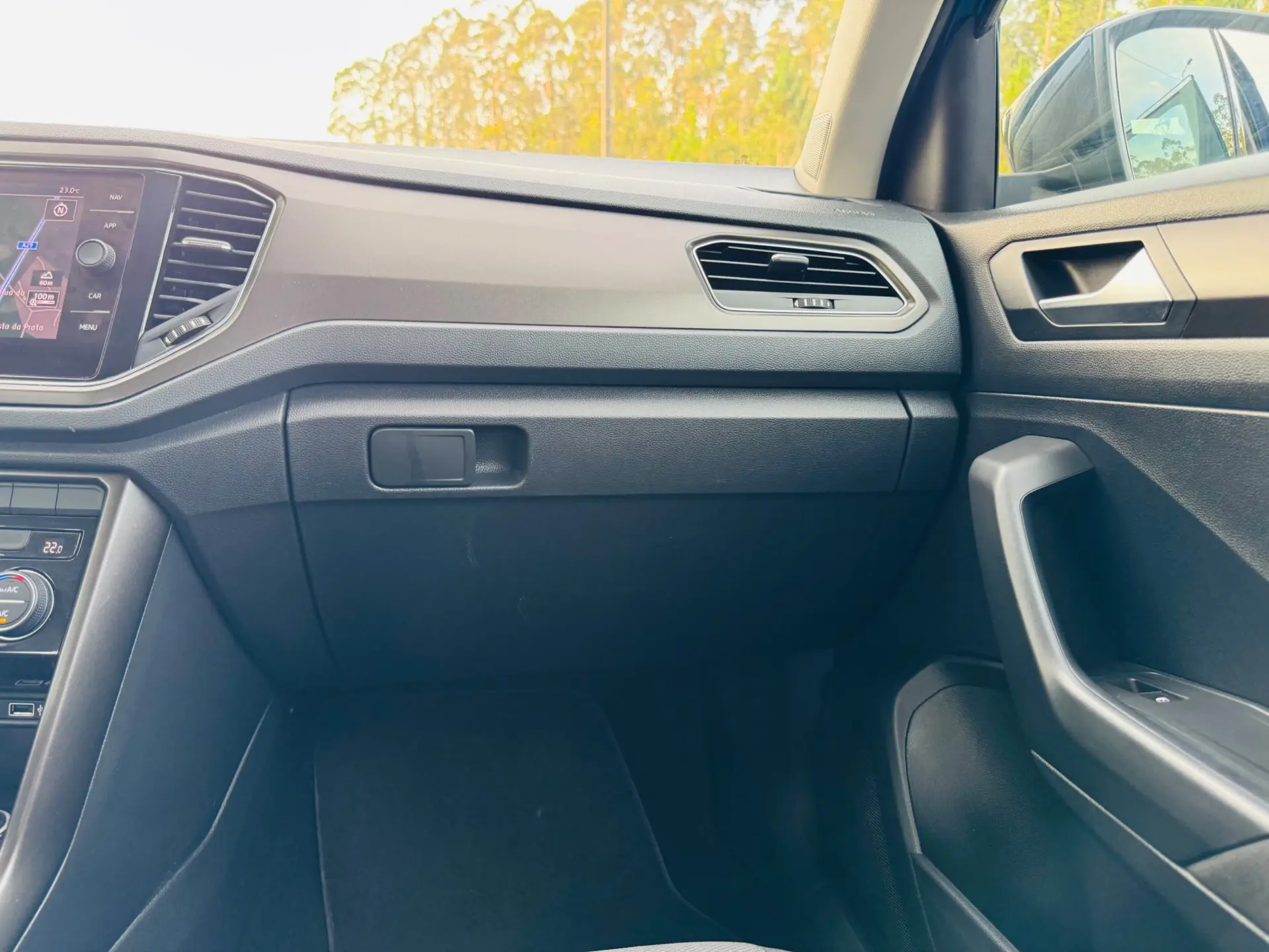 Volkswagen T-Roc 1.0 TSI Style 31