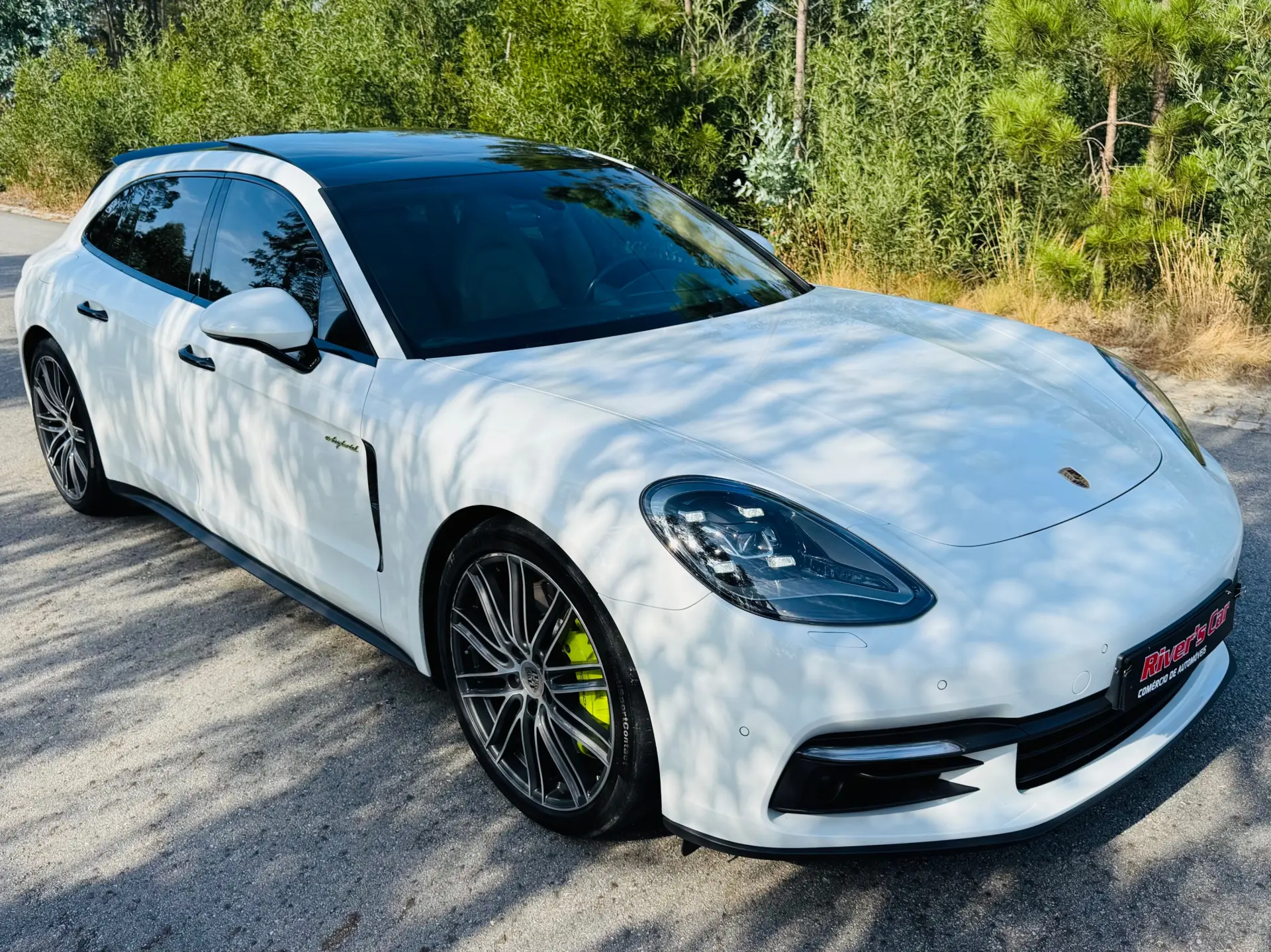 Porsche Panamera Sport Turismo 4 E-Hybrid 9