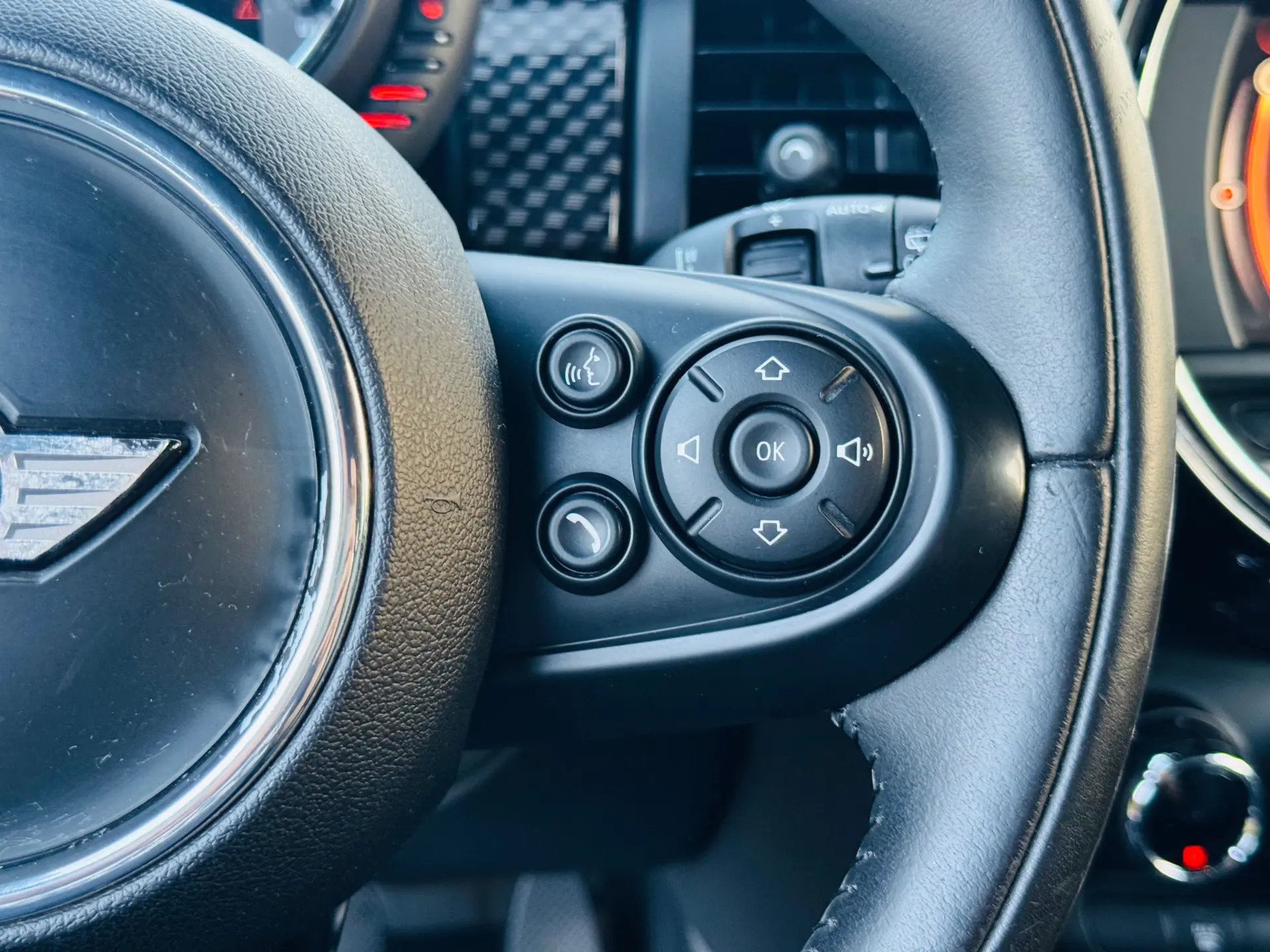 MINI 5 Portas Cooper S 26