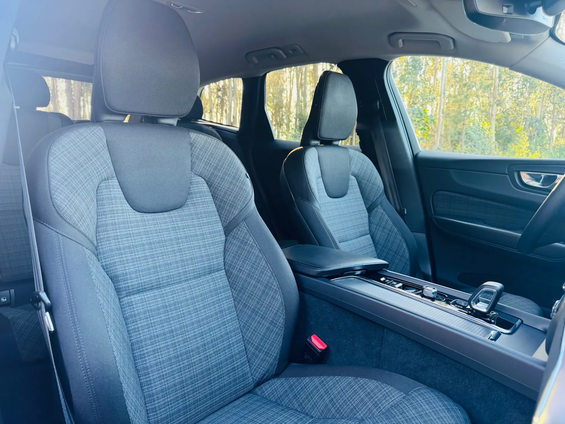 Volvo XC 60 2.0 B4 Inscription Geartronic 46