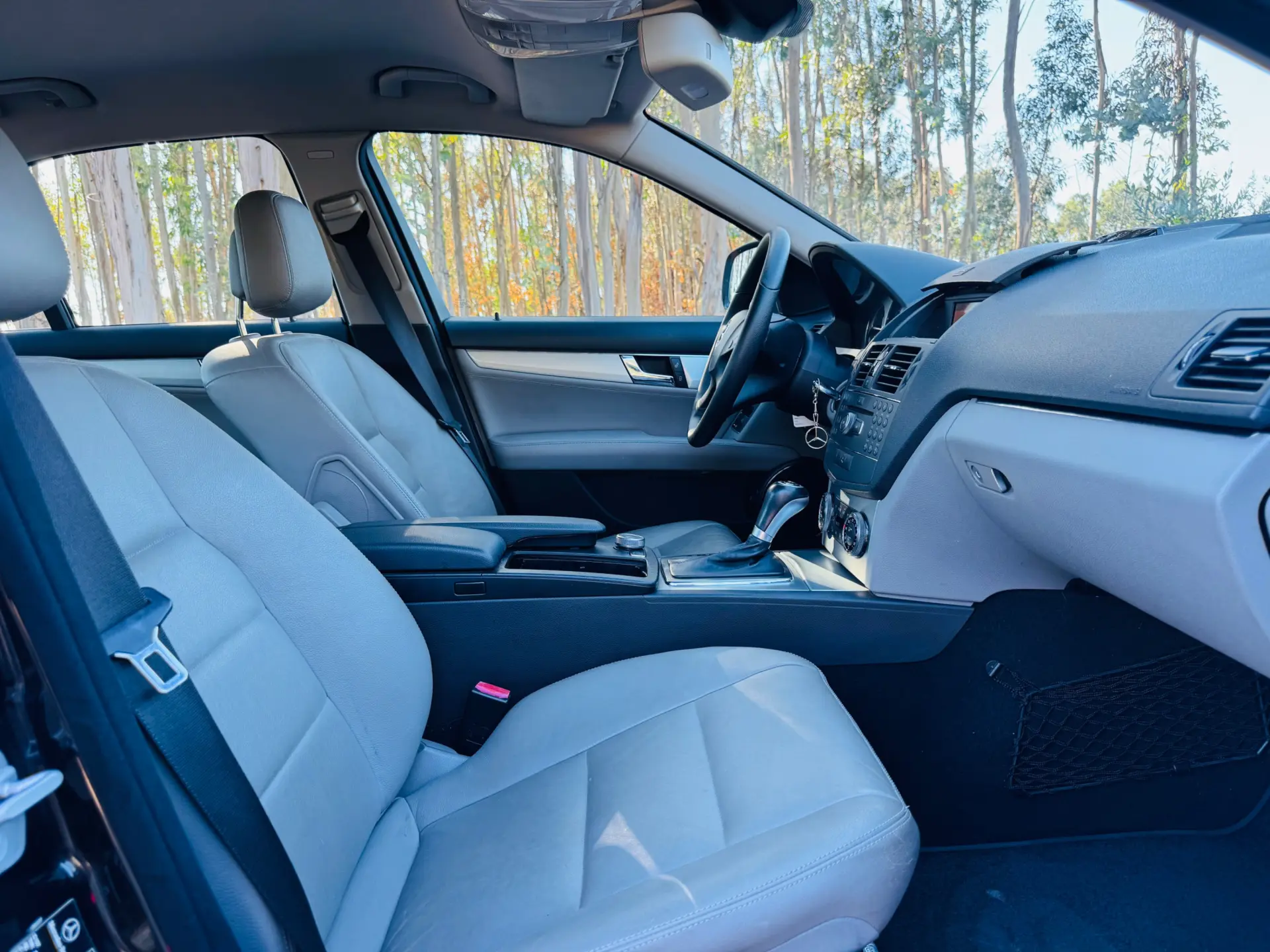 Mercedes-Benz C 220 CDi Avantgarde BlueEfficiency Aut. 32