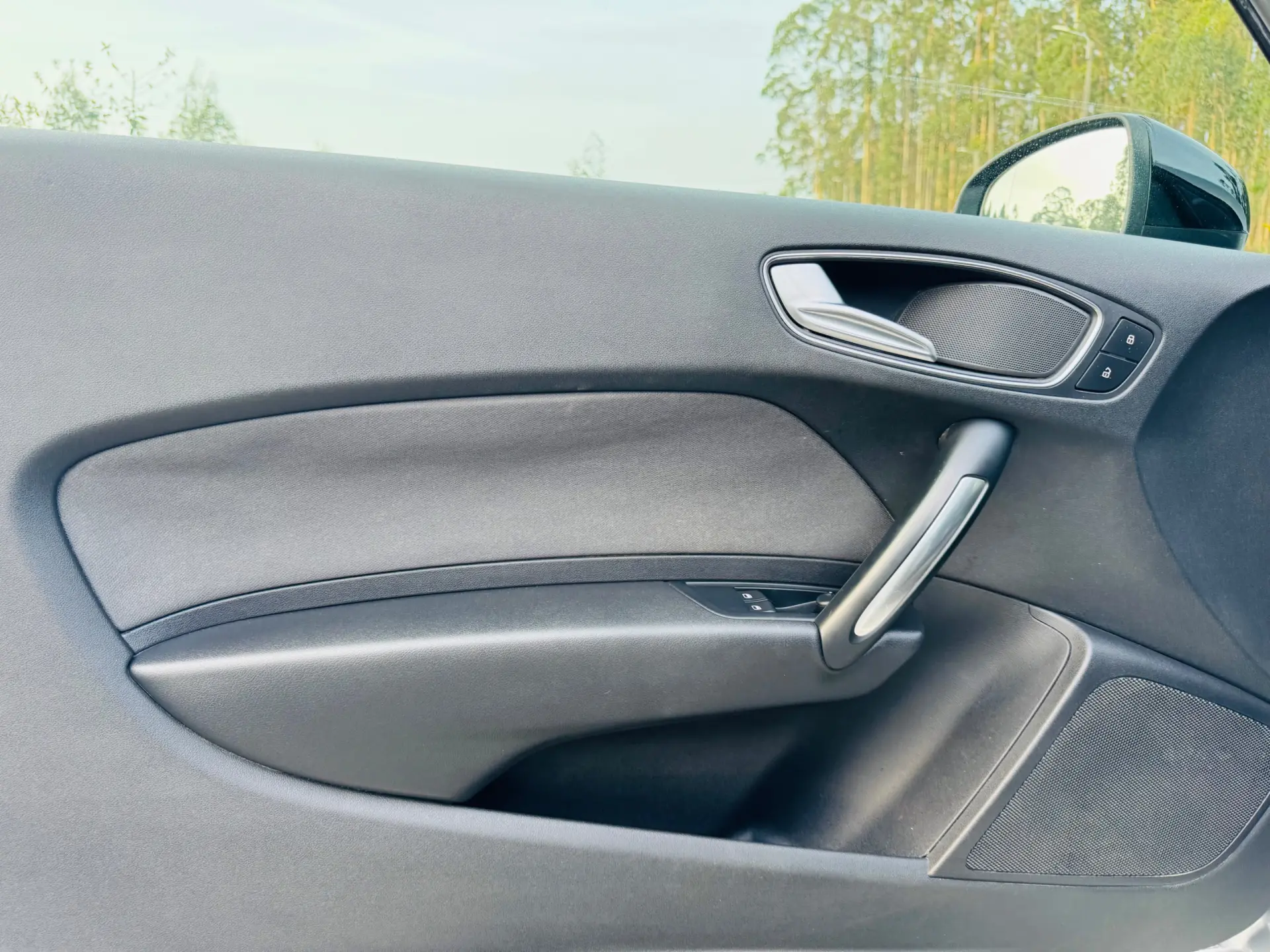 Audi A1 1.6 TDI S-line 16