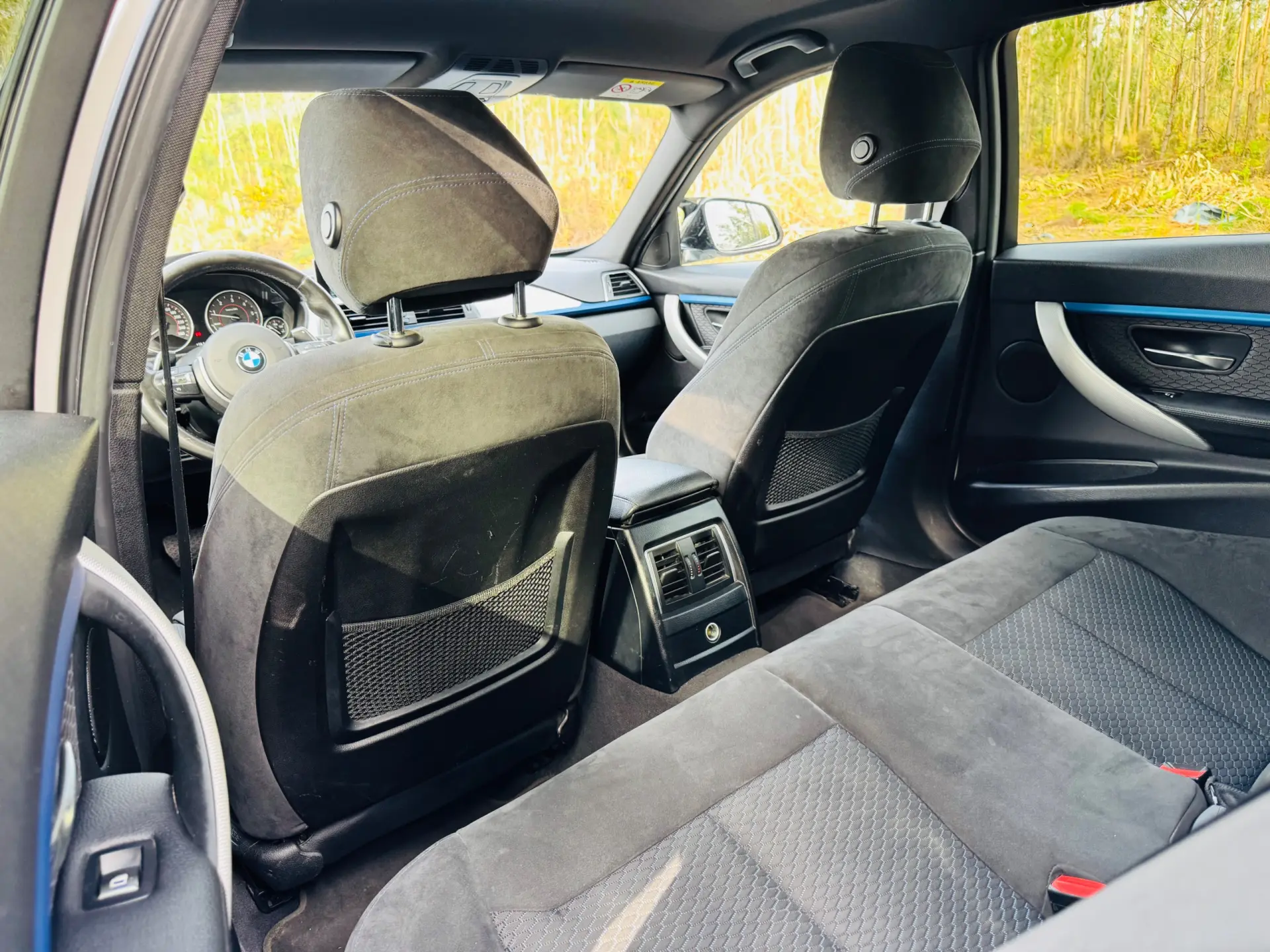 BMW 320 d Pack M Auto 36