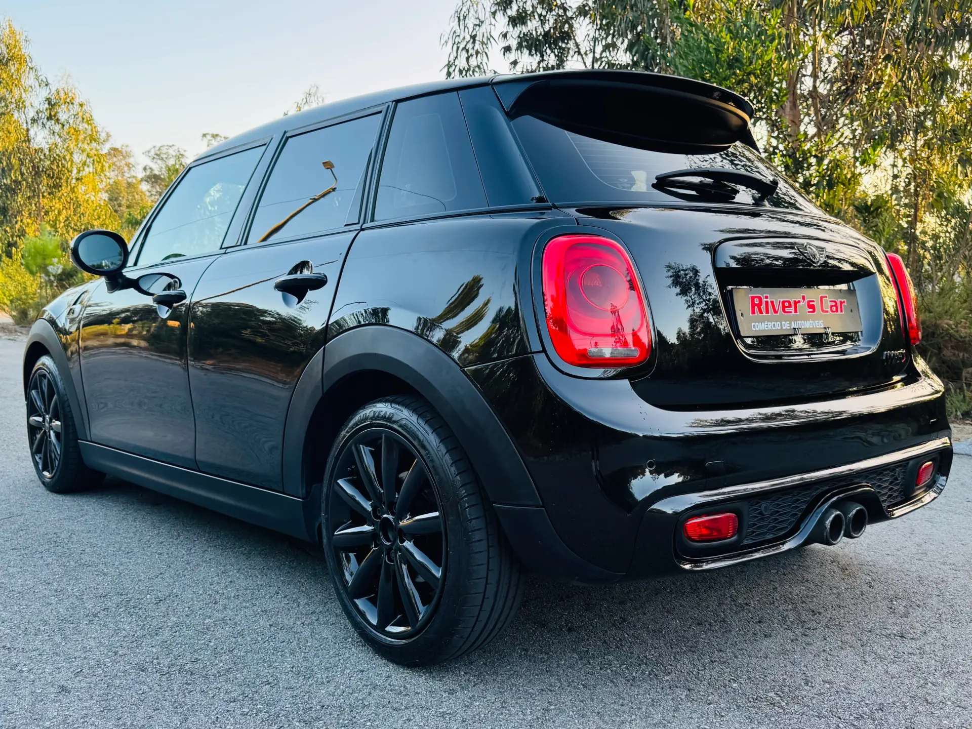 MINI 5 Portas Cooper S 10