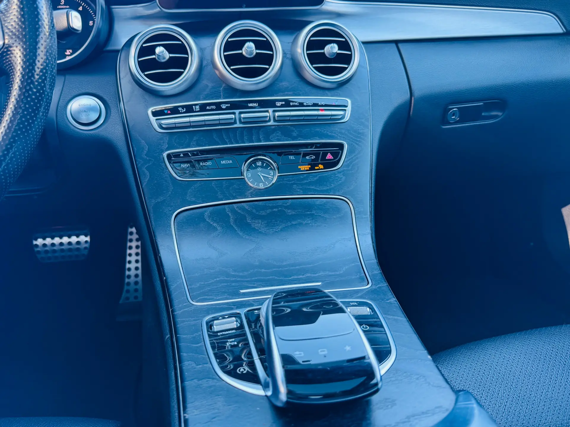 Mercedes-Benz C 220 d 9G-TRONIC AMG Line 37