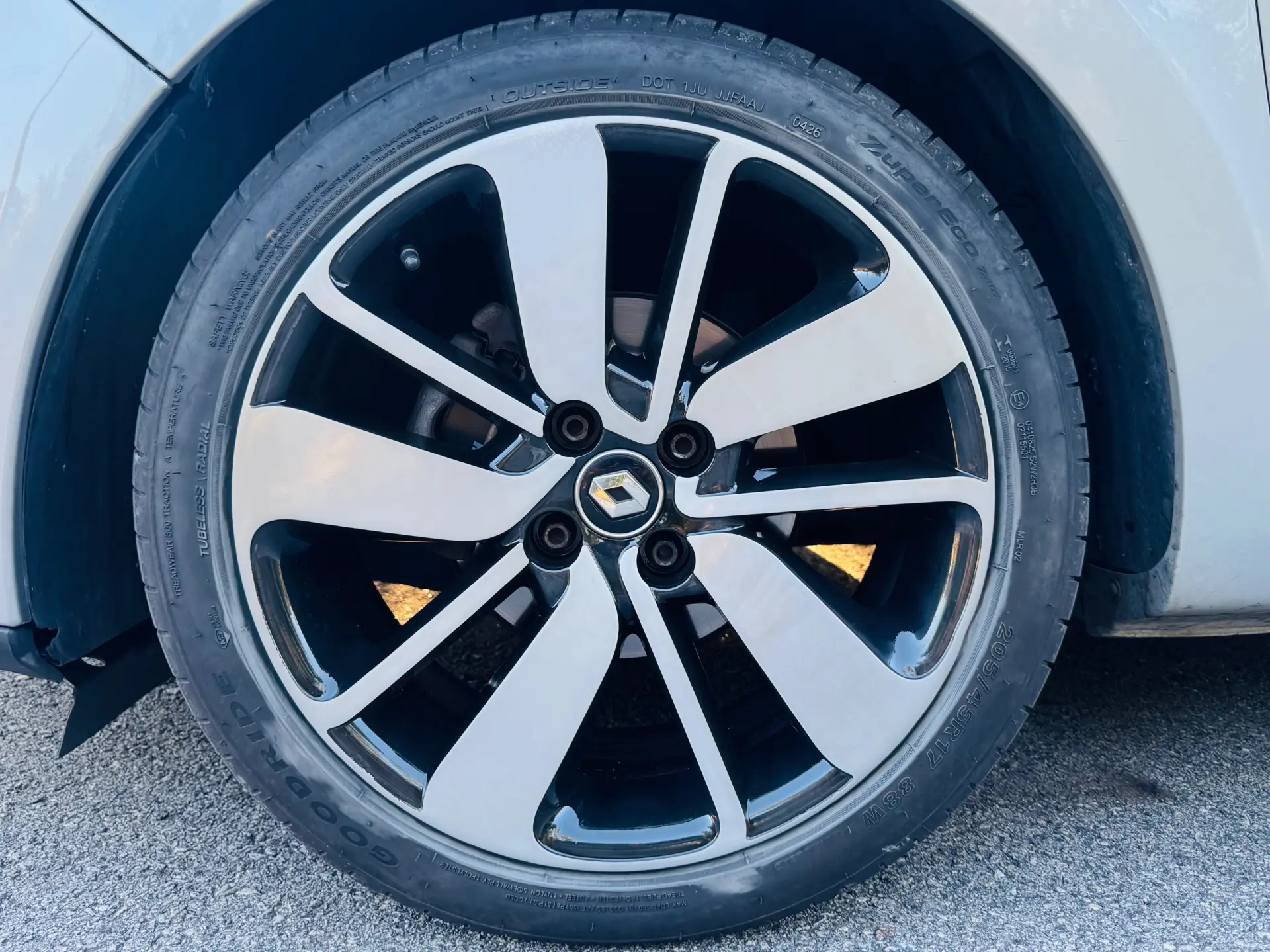 Renault Clio dCi 90 Limited 8
