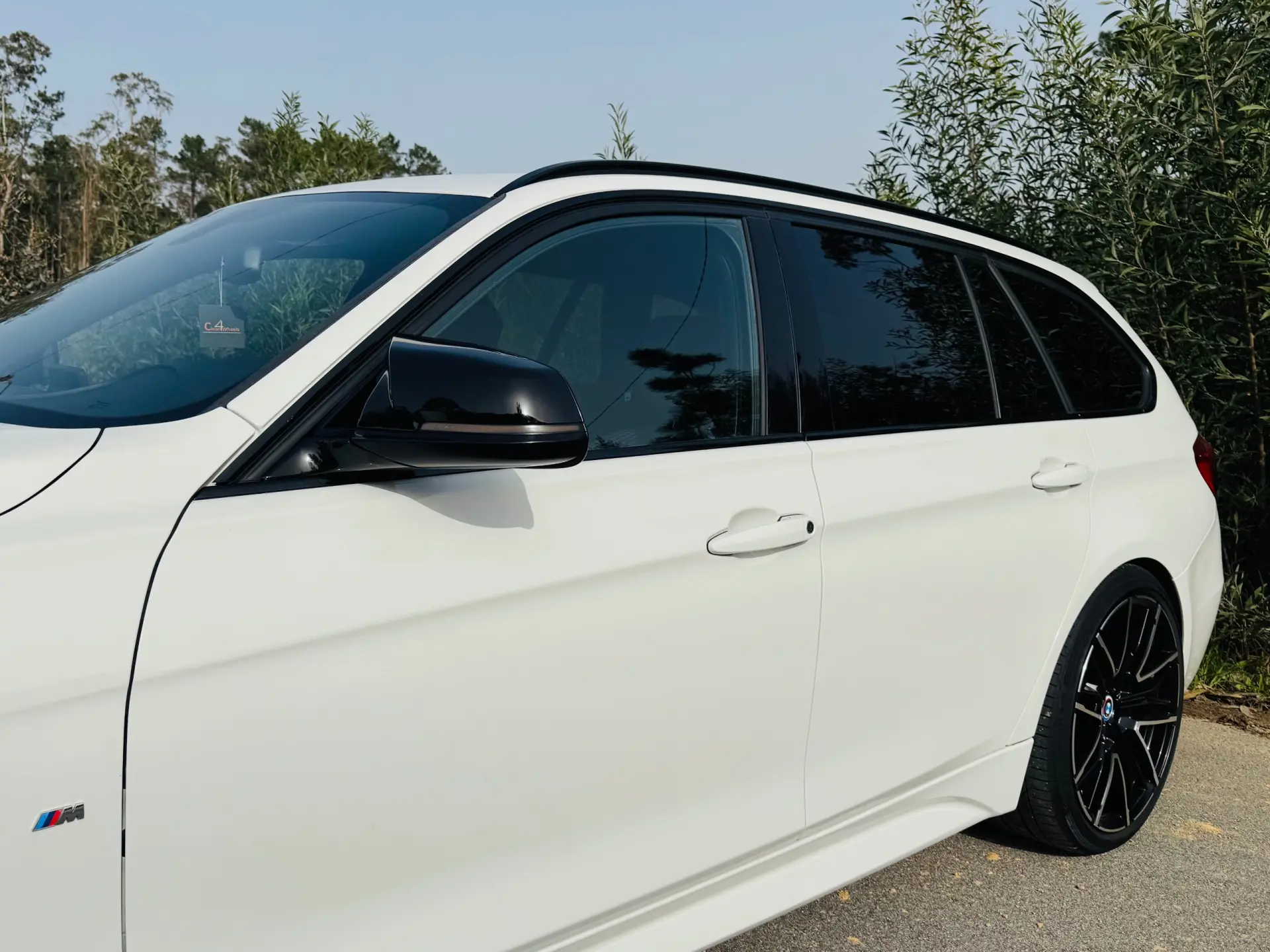 BMW 320 d Pack M Auto 4