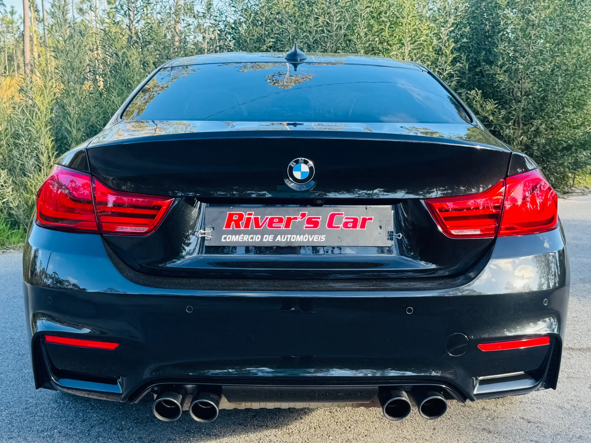 BMW M4 DKG Competition 12