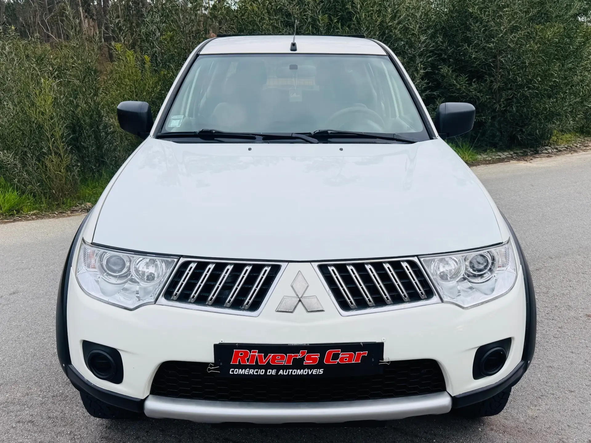 Mitsubishi L200 2.5 DI-D CD Intense AC/JLL 5