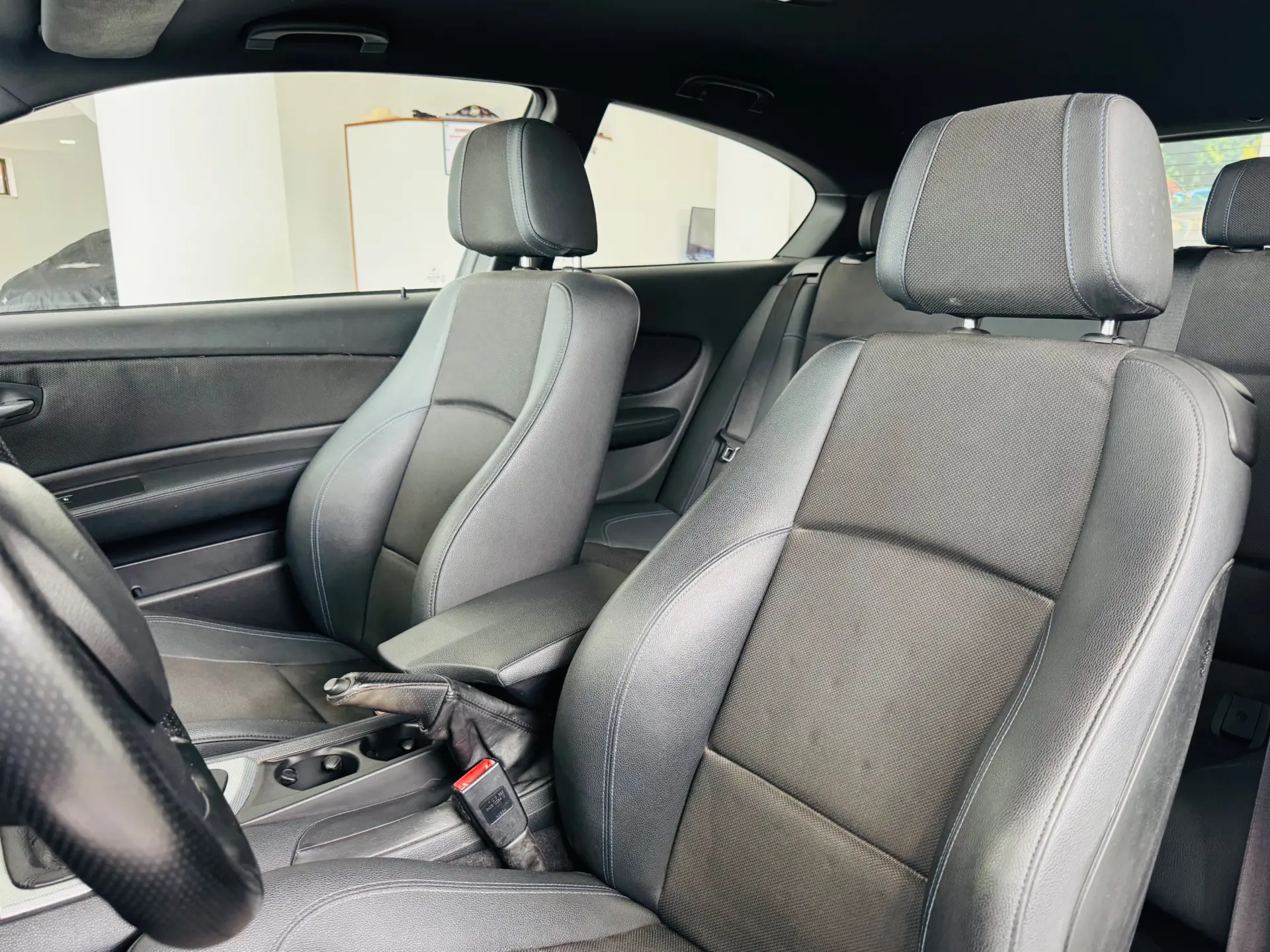 BMW 118 d Pack M 16