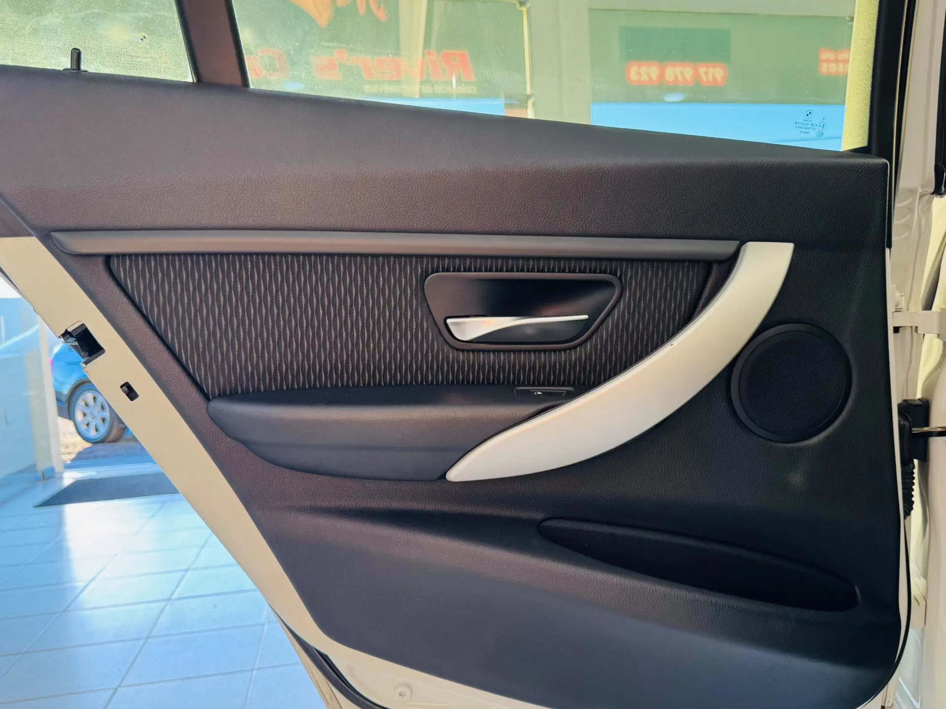 BMW 320 d Sport Line 44