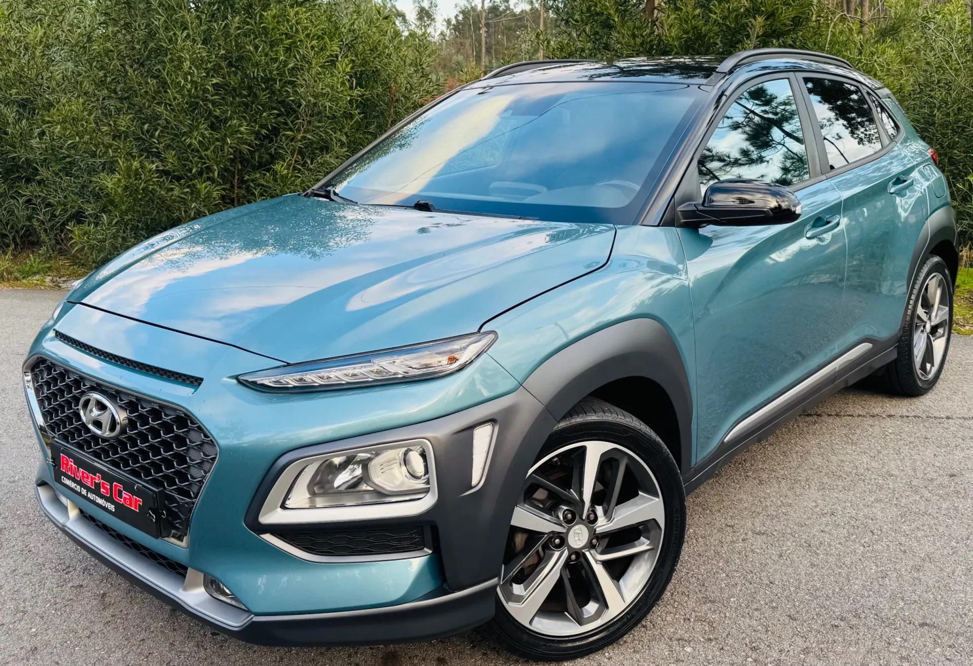 Hyundai Kauai 1.0 T-GDi Premium Pele/Tec.Vermelho 2