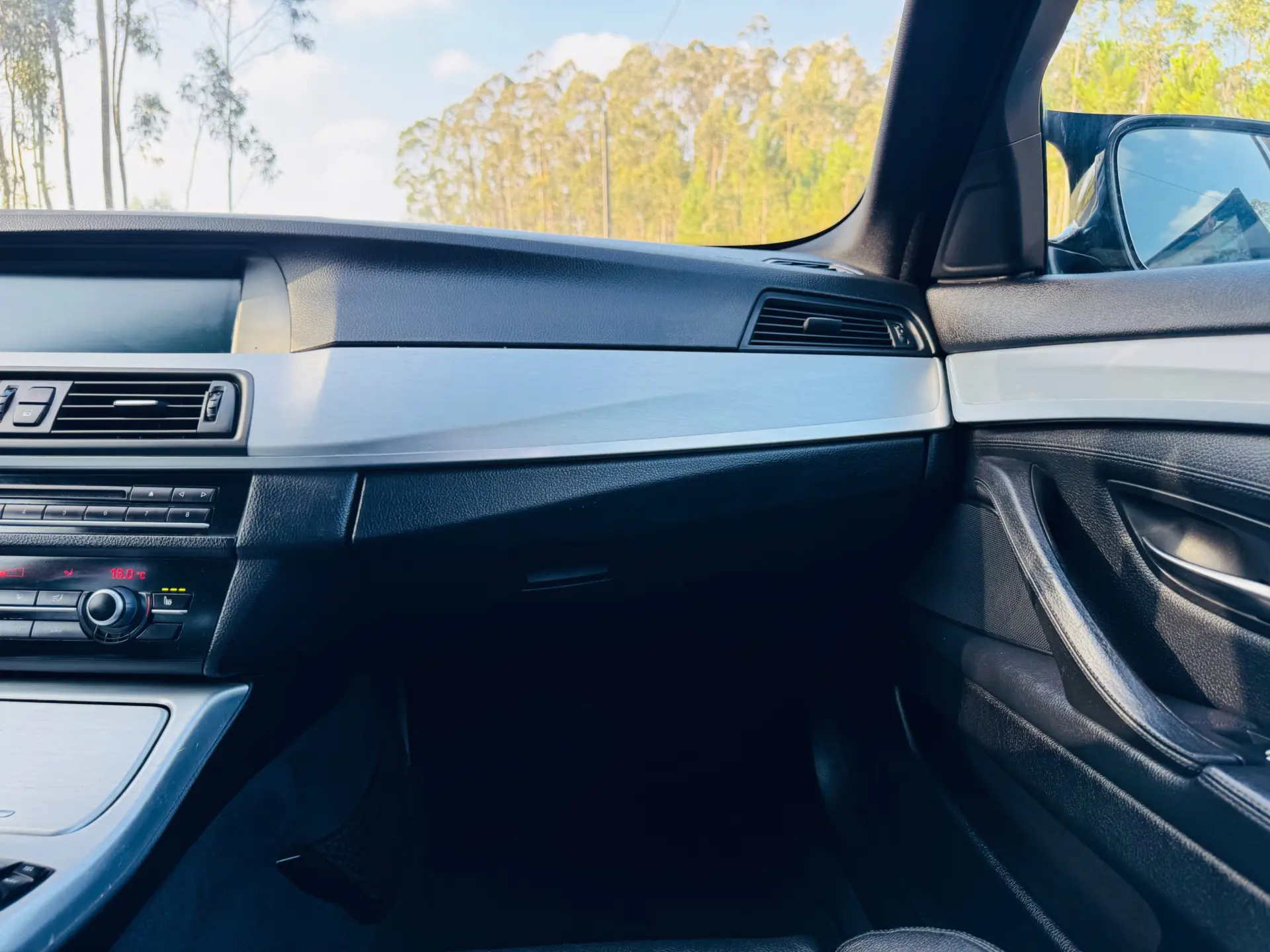 BMW 520 d Pack M Auto 36