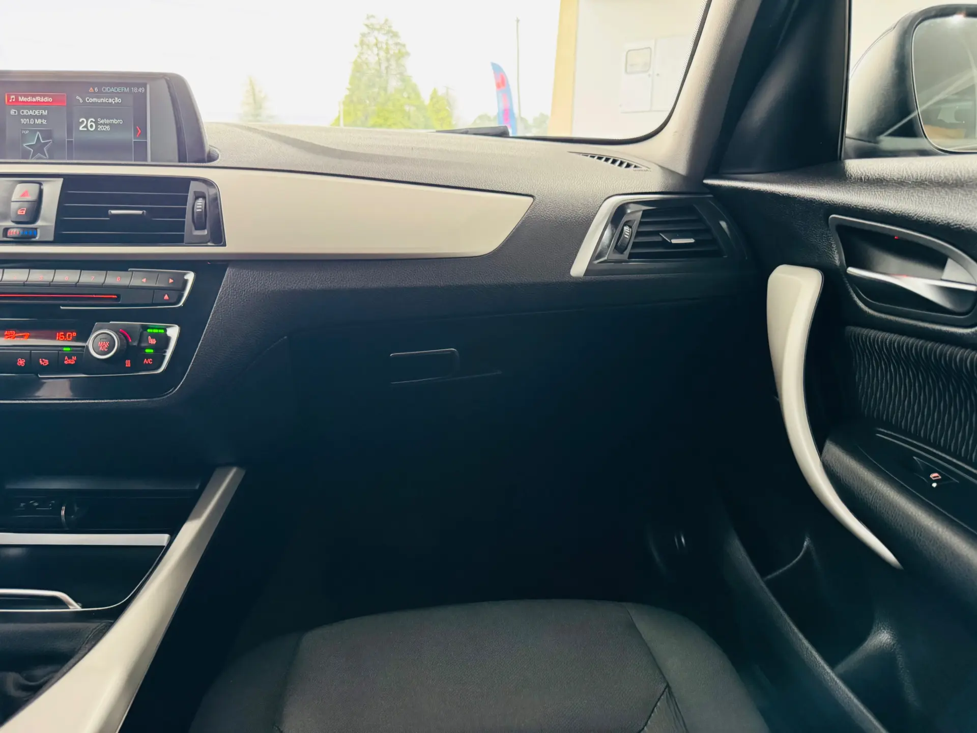 BMW 116 d EfficientDynamics Edition 28