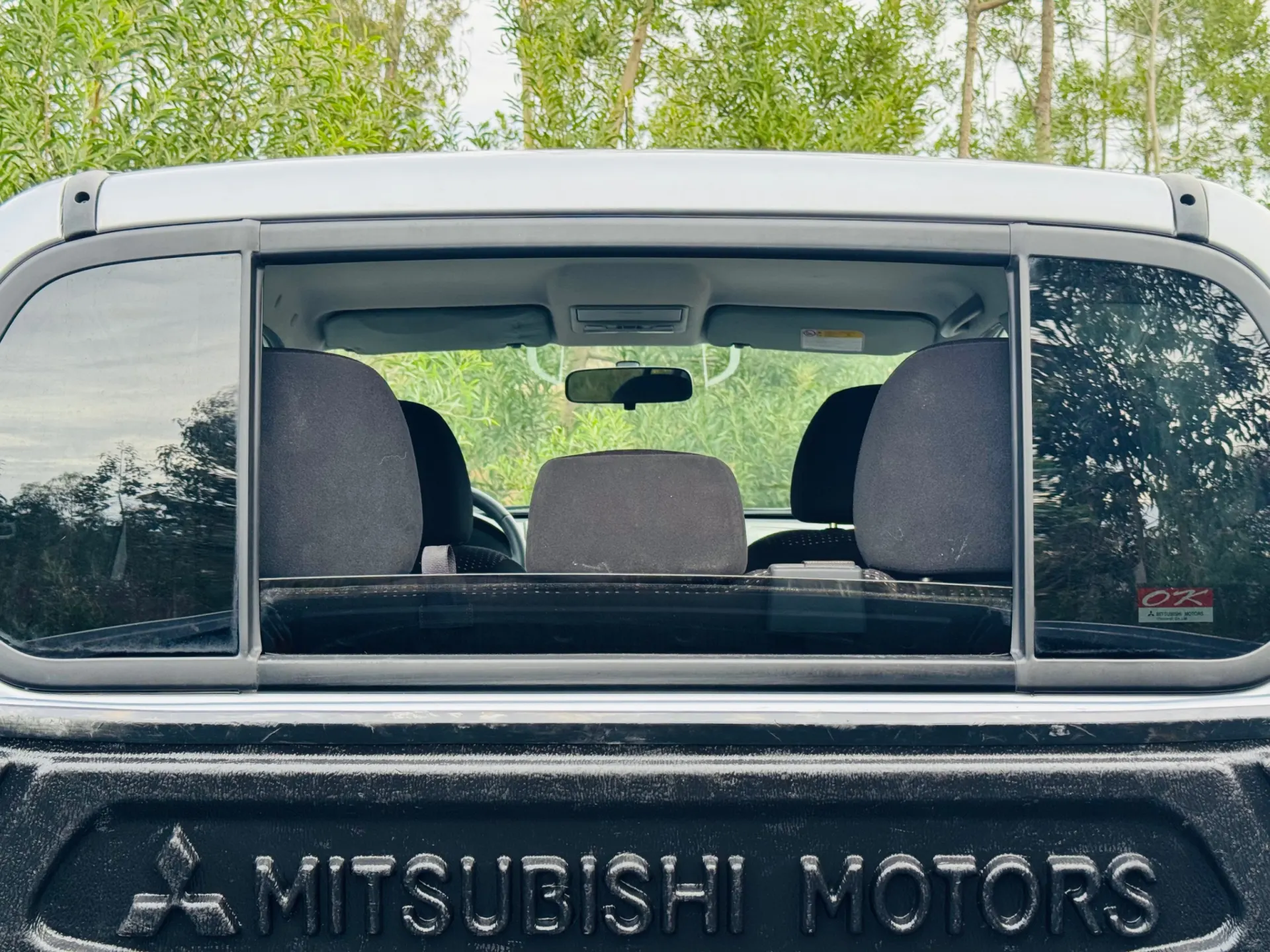 Mitsubishi L200 2.5 DI-D CD Invite AC CC 4WD 17