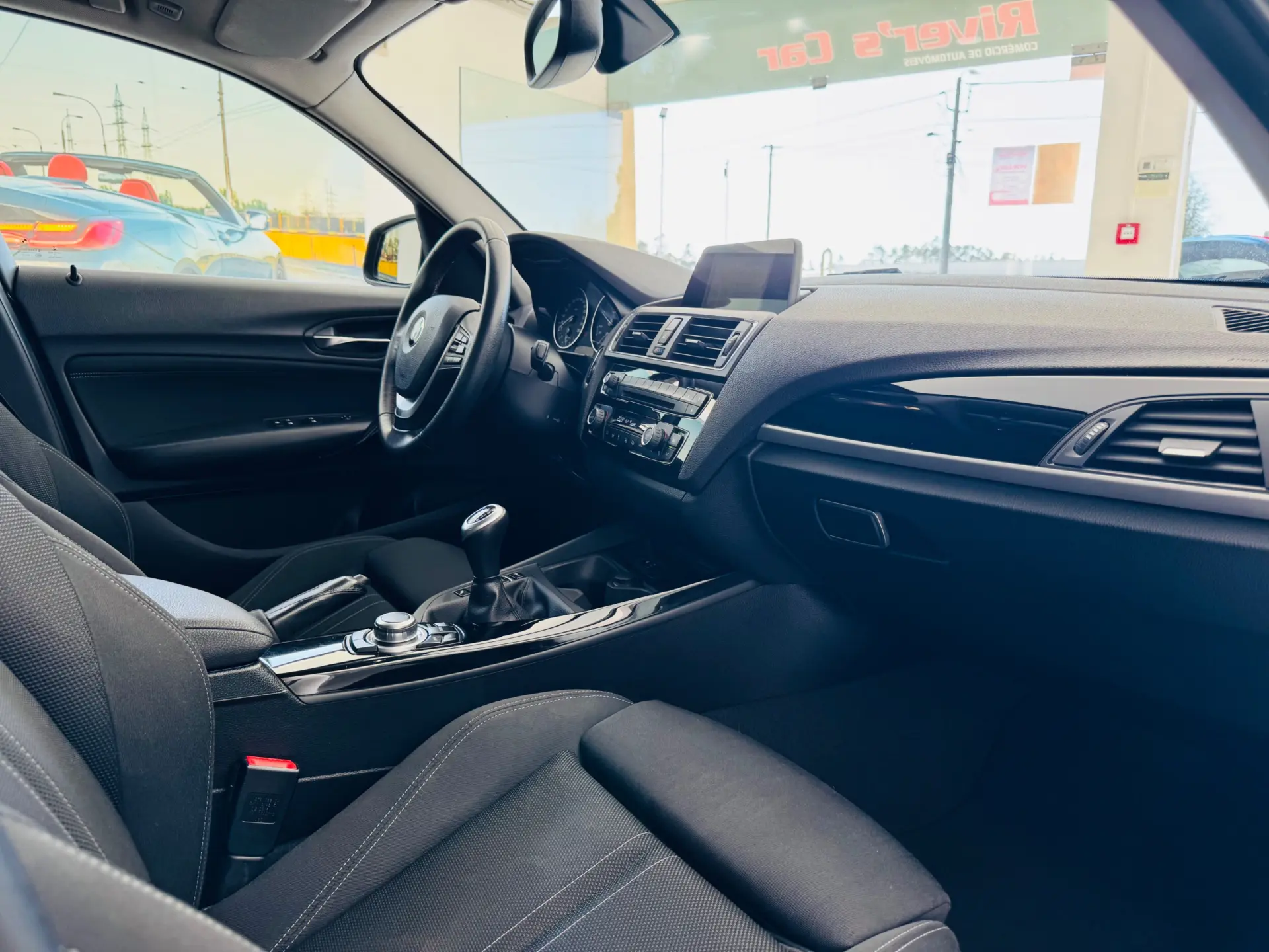 BMW 116 d Sport Line 38