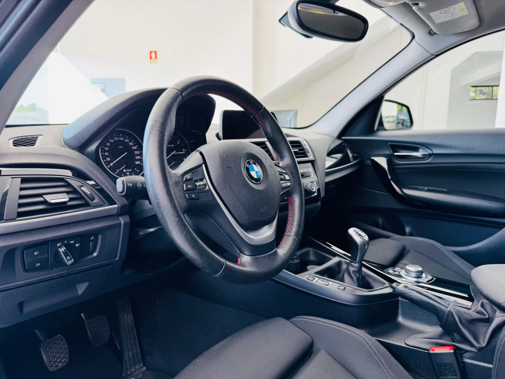 BMW 116 d Sport Line 17