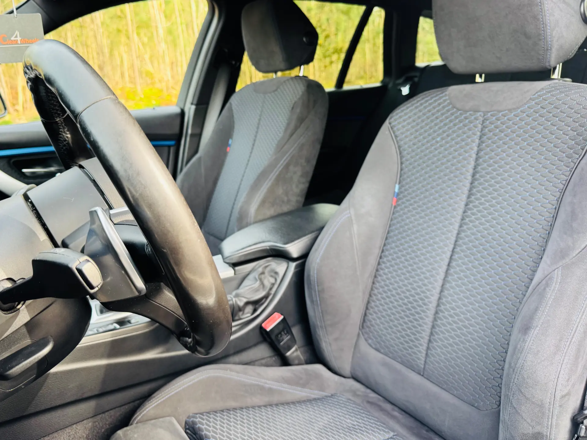 BMW 320 d Pack M Auto 19